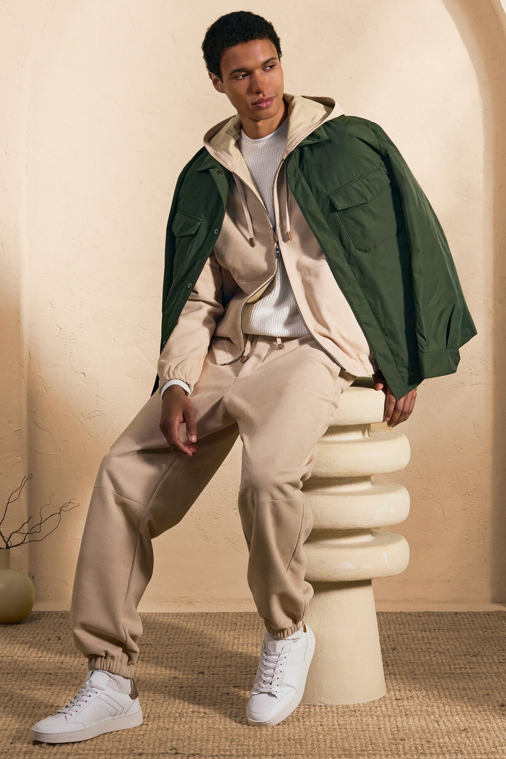 green cotton long-sleeve relaxed buttoned jacket