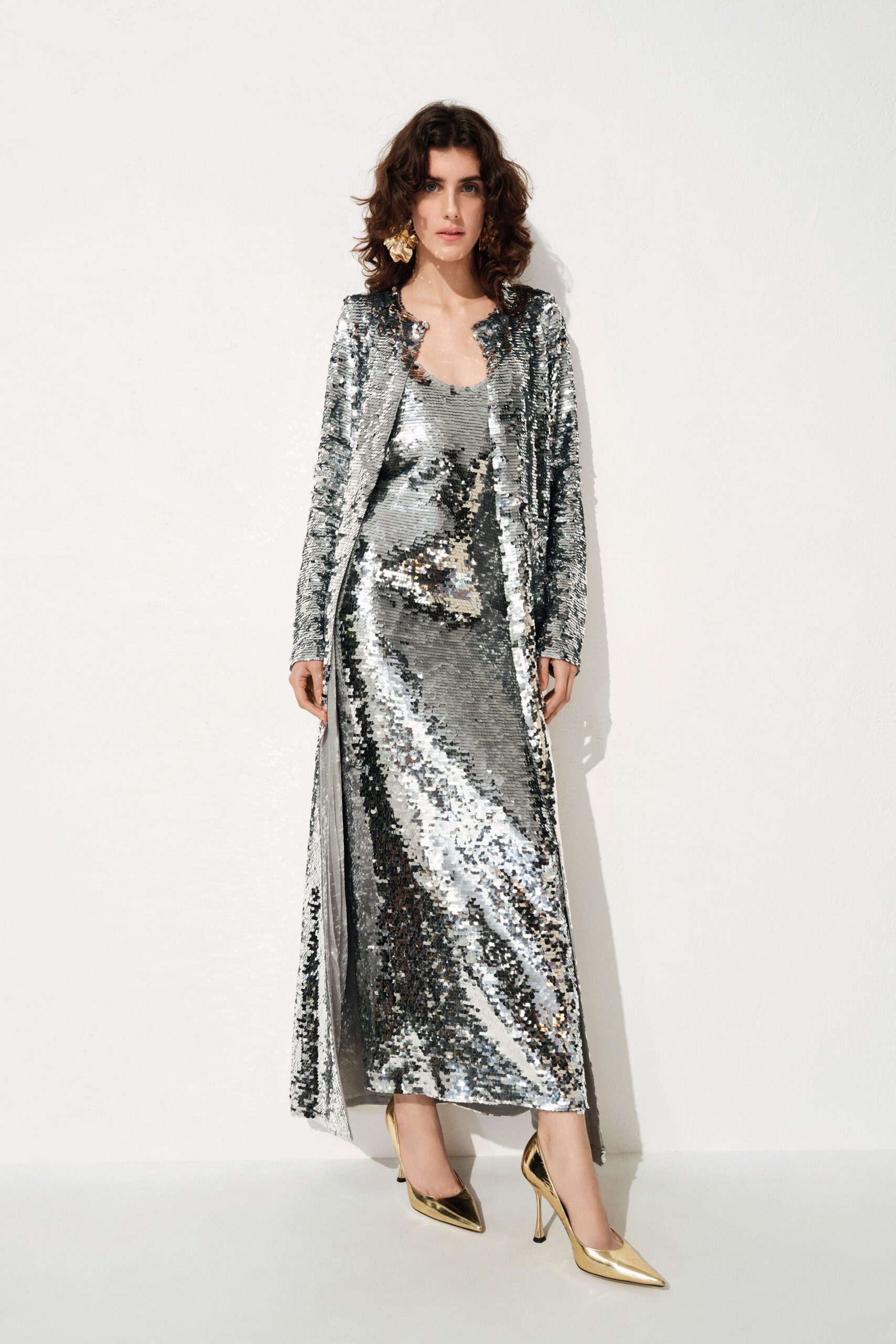 gray sequin sleeveless v-neck fitted layered shiny gown