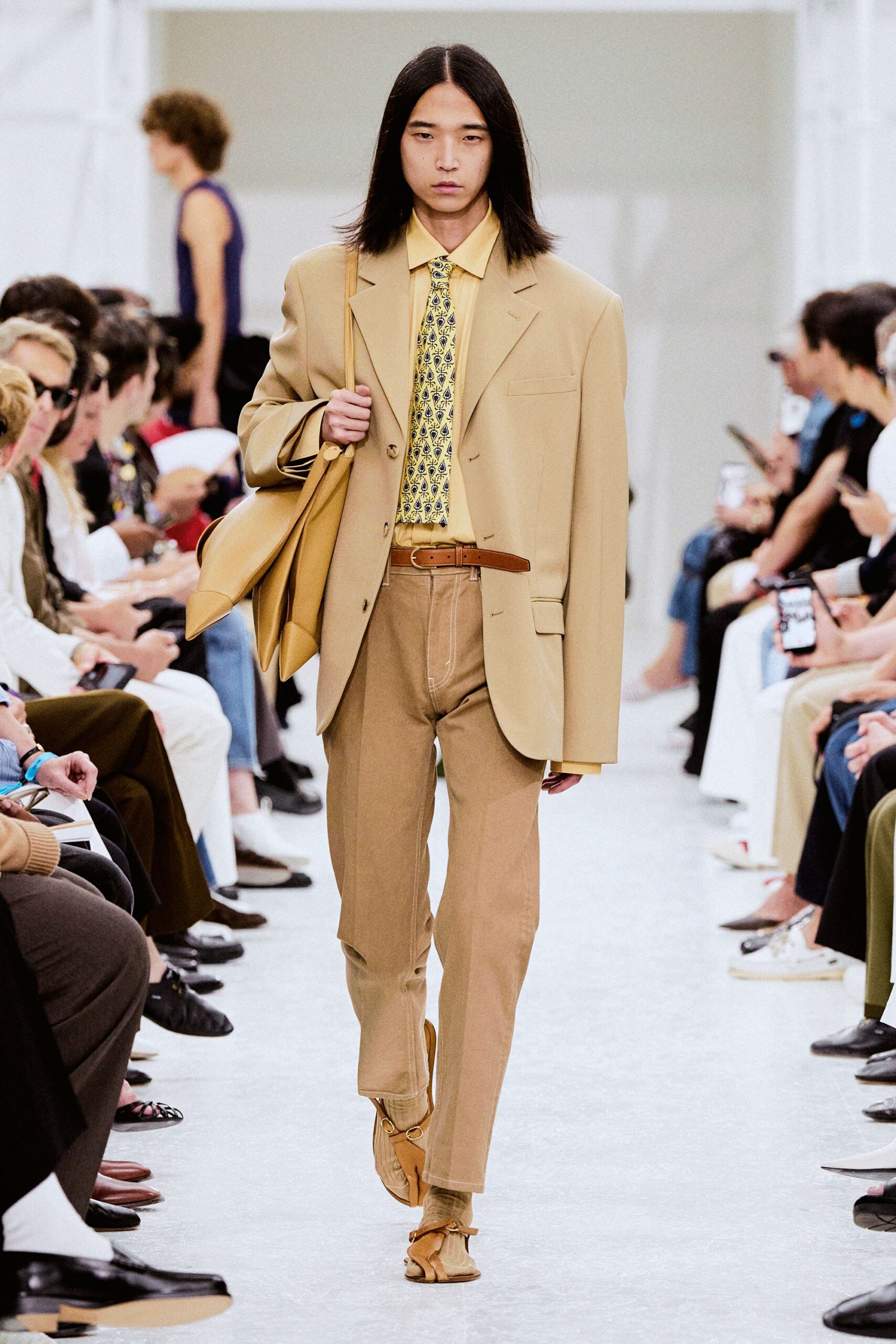 beige cotton long-sleeve collared tailored buttoned suit