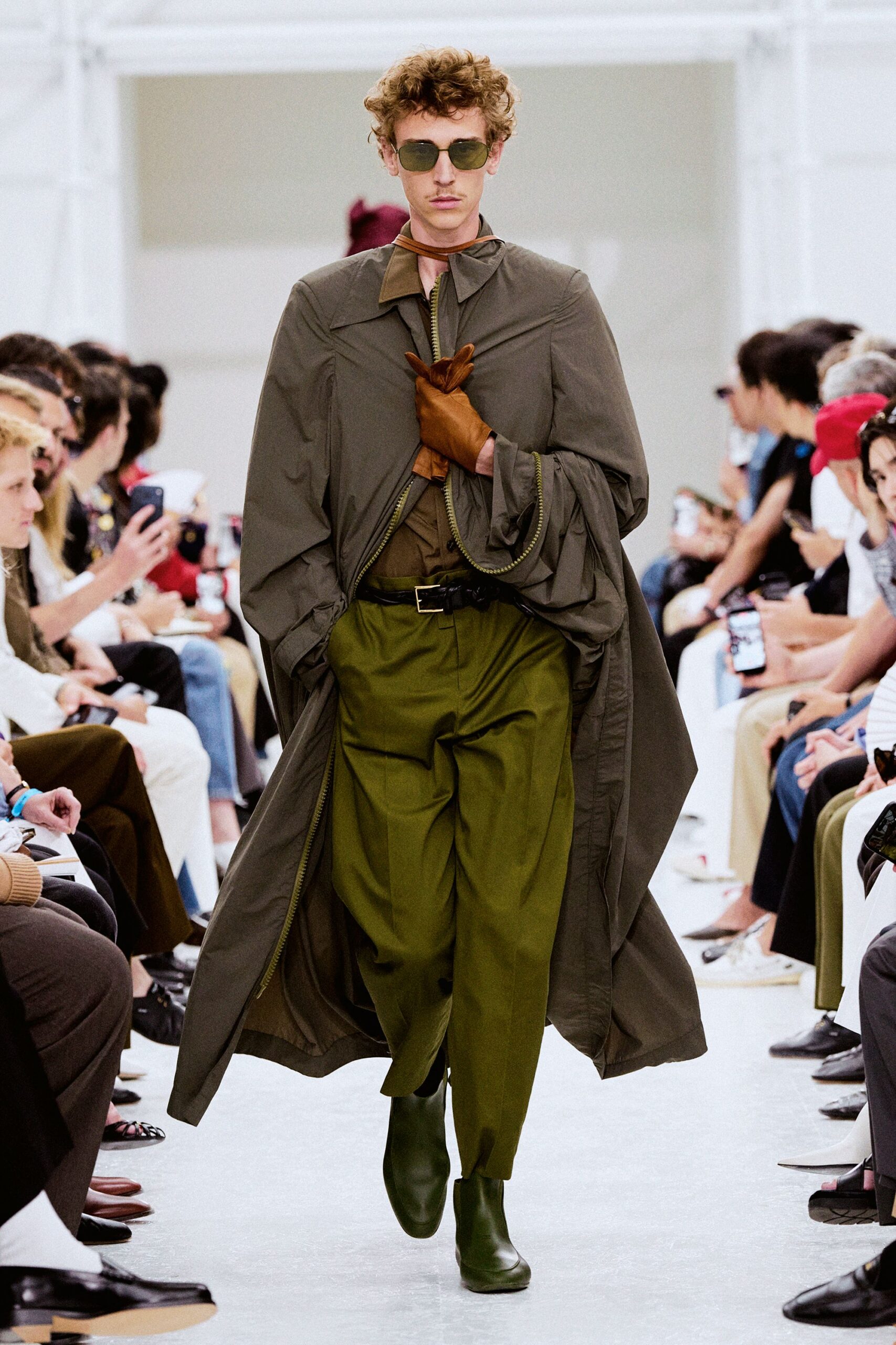 green cotton long-sleeve collared relaxed layered coat