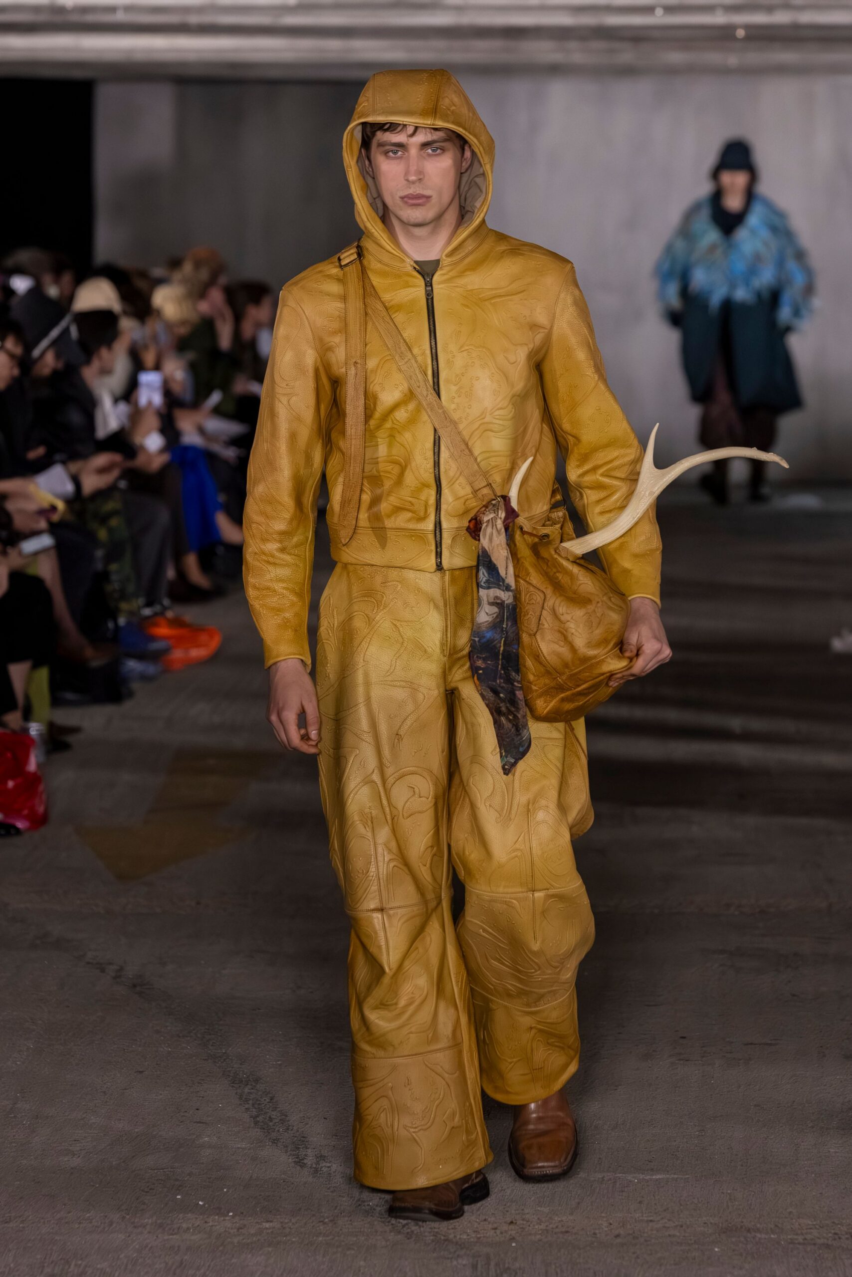 yellow leather hooded long-sleeve fitted embroidered jacket