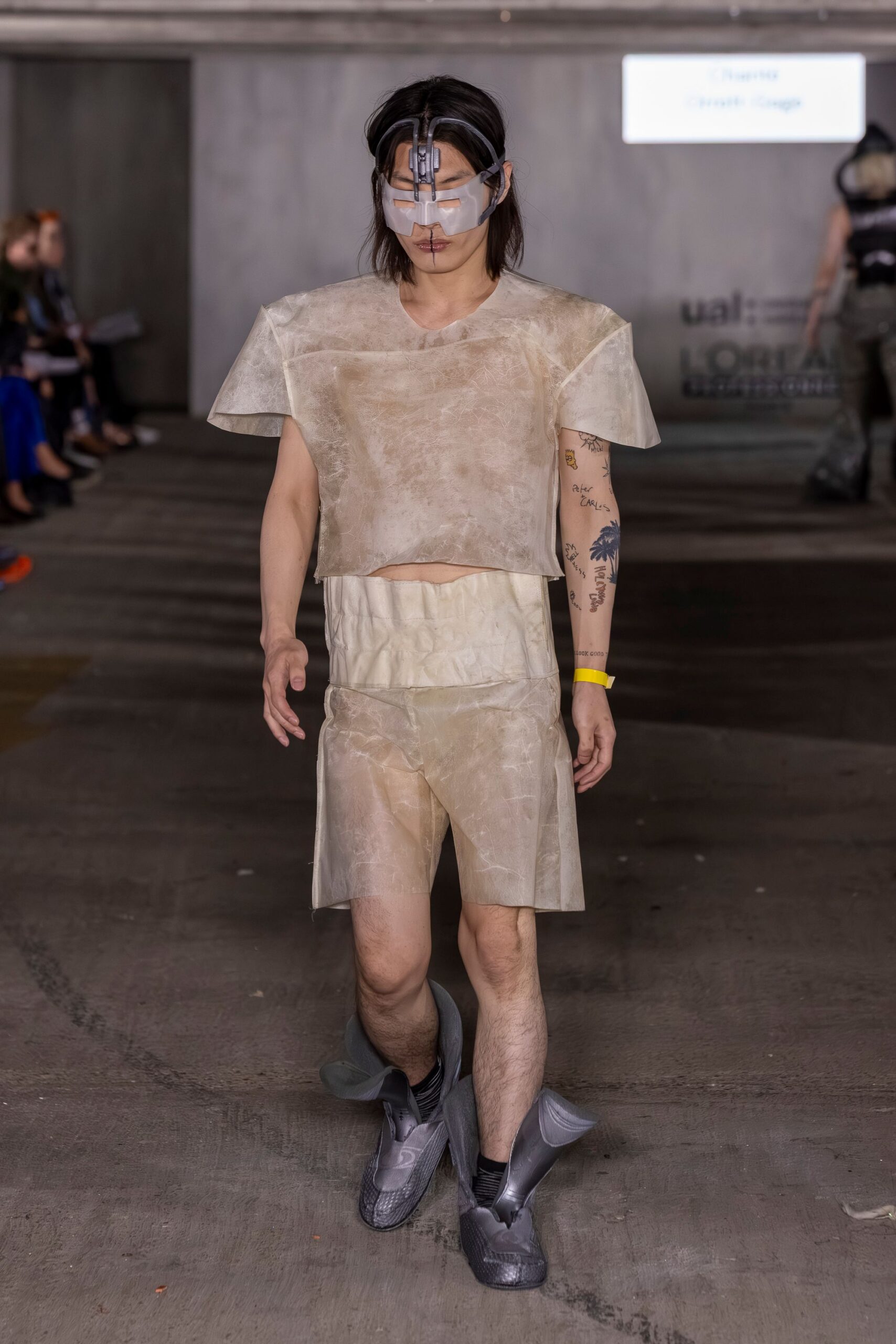 beige vinyl relaxed sheer shorts