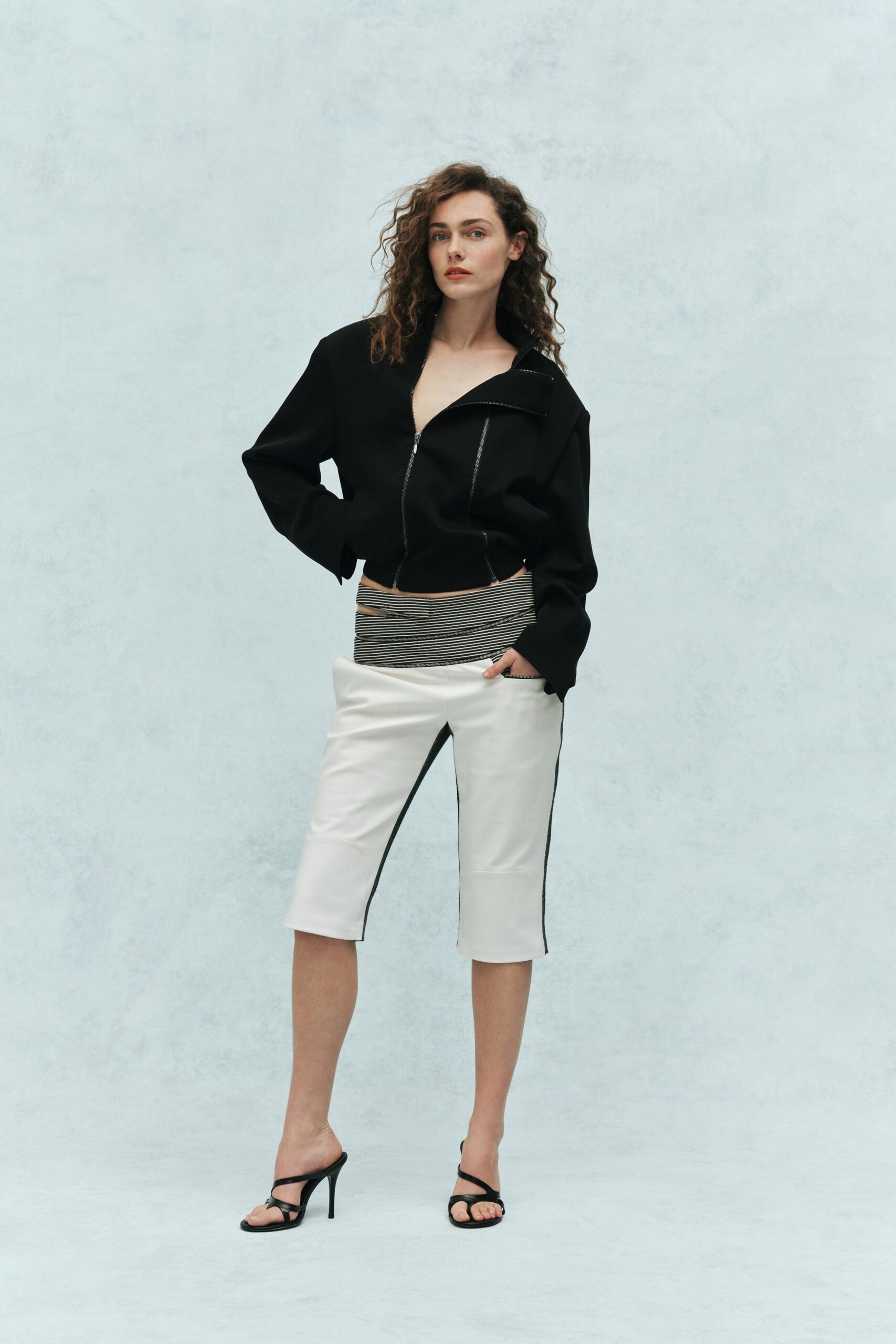 black cotton long-sleeve collared oversized zippered jacket
