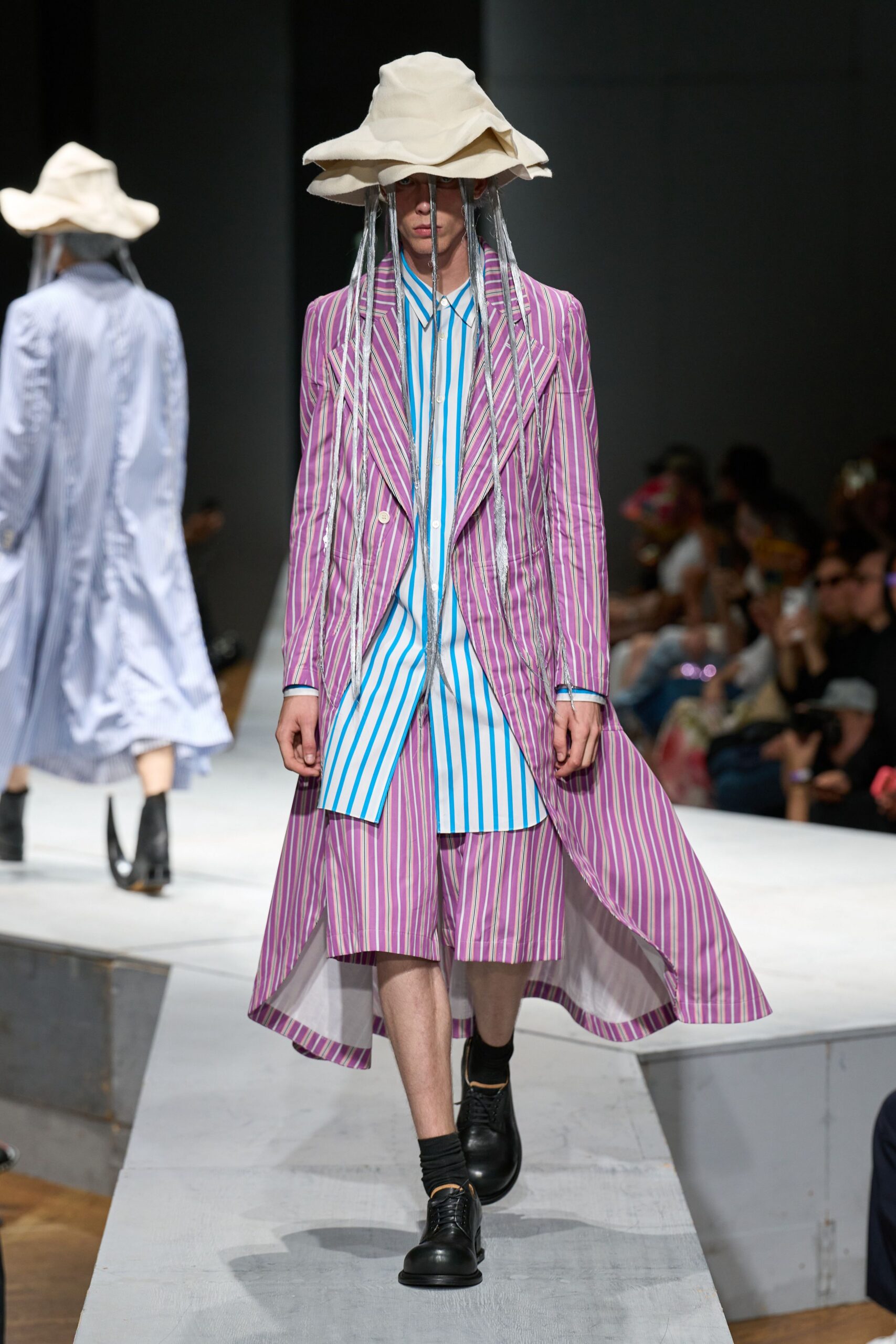 purple cotton long-sleeve collared relaxed striped buttoned coat