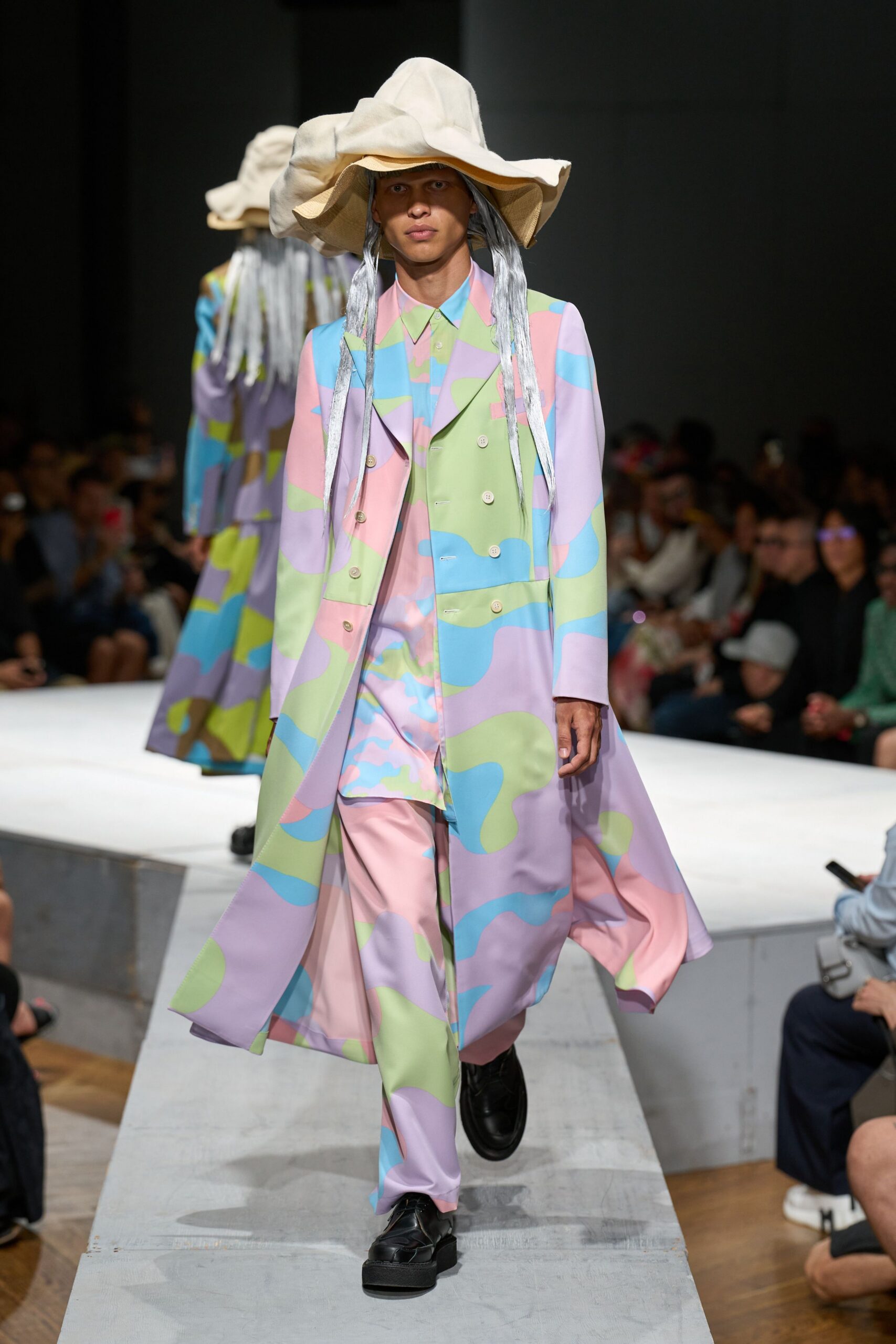 color-blocked coat and pants