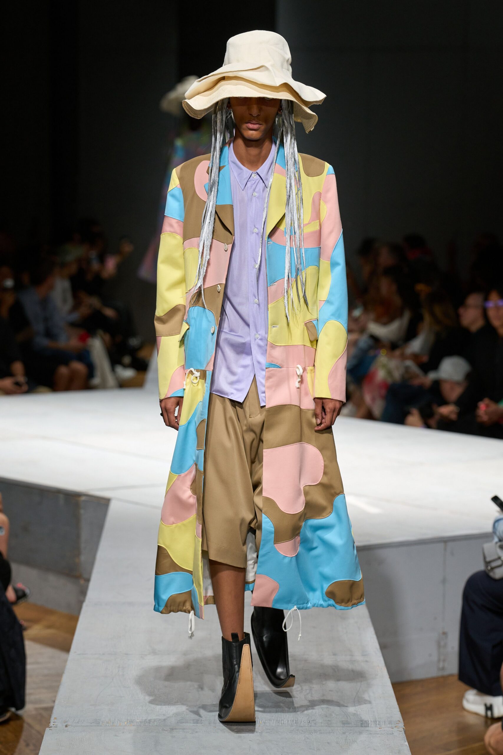 multi long-sleeve relaxed color-blocked coat