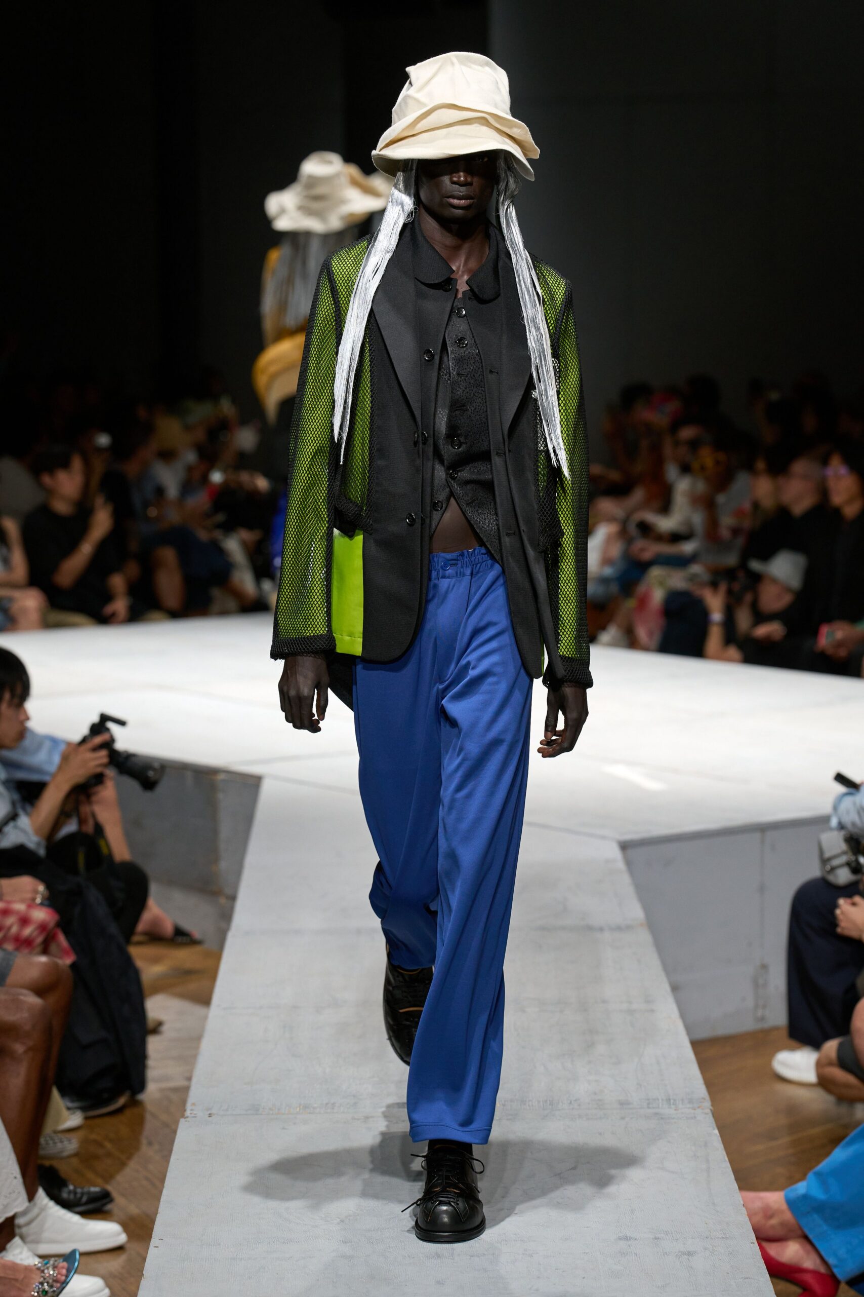 black green relaxed jacket with blue pants