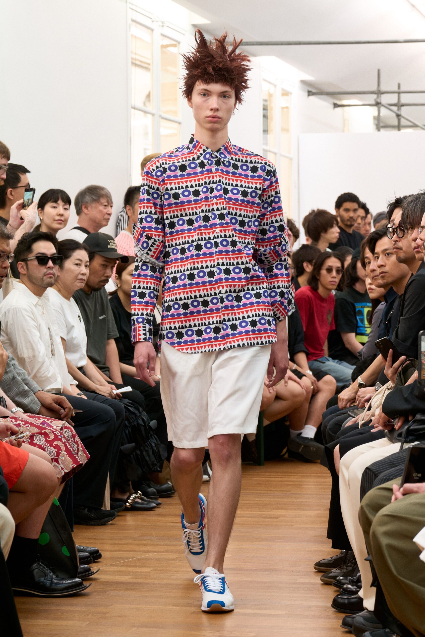 printed long-sleeve shirt with shorts