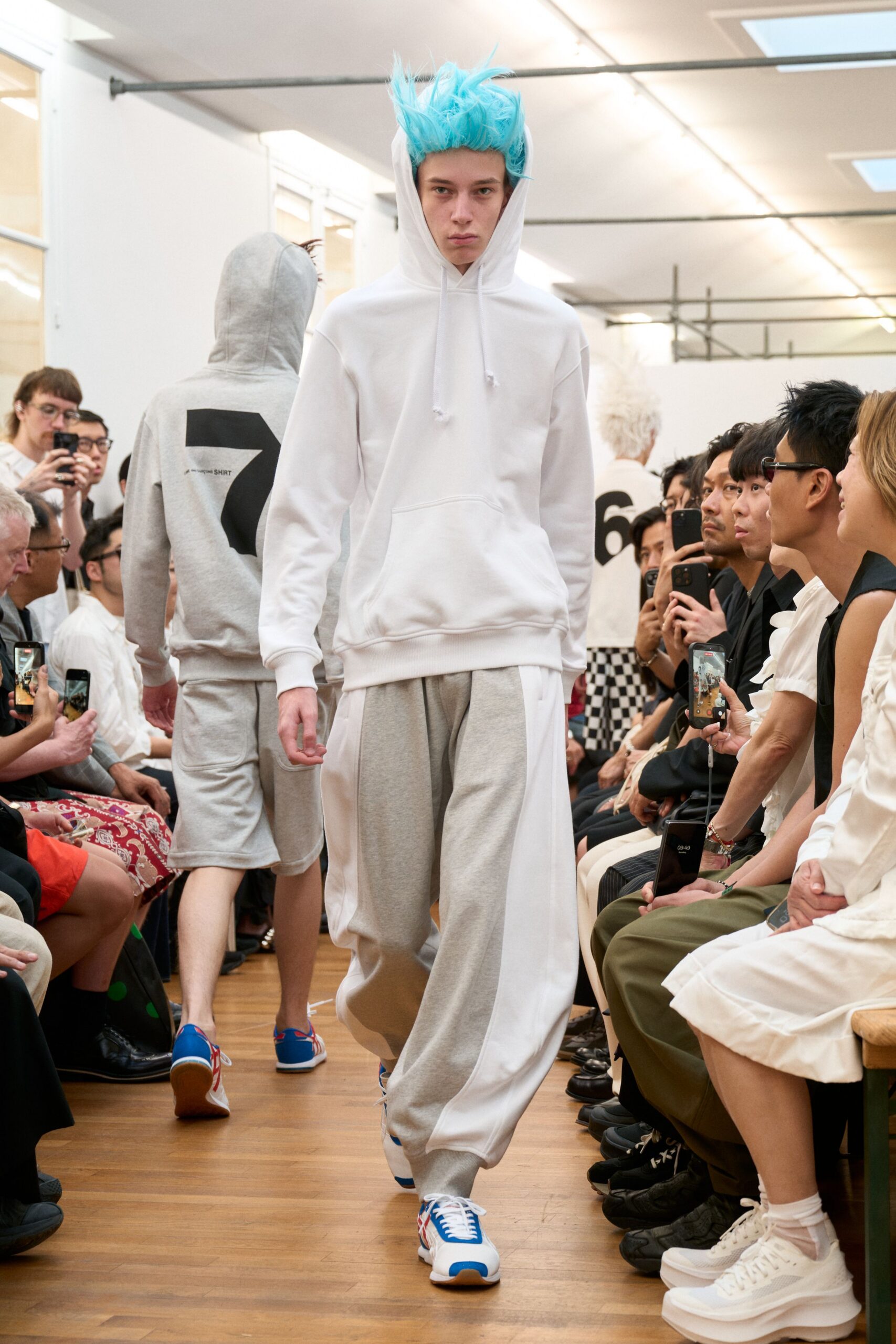 gray cotton relaxed zippered pants