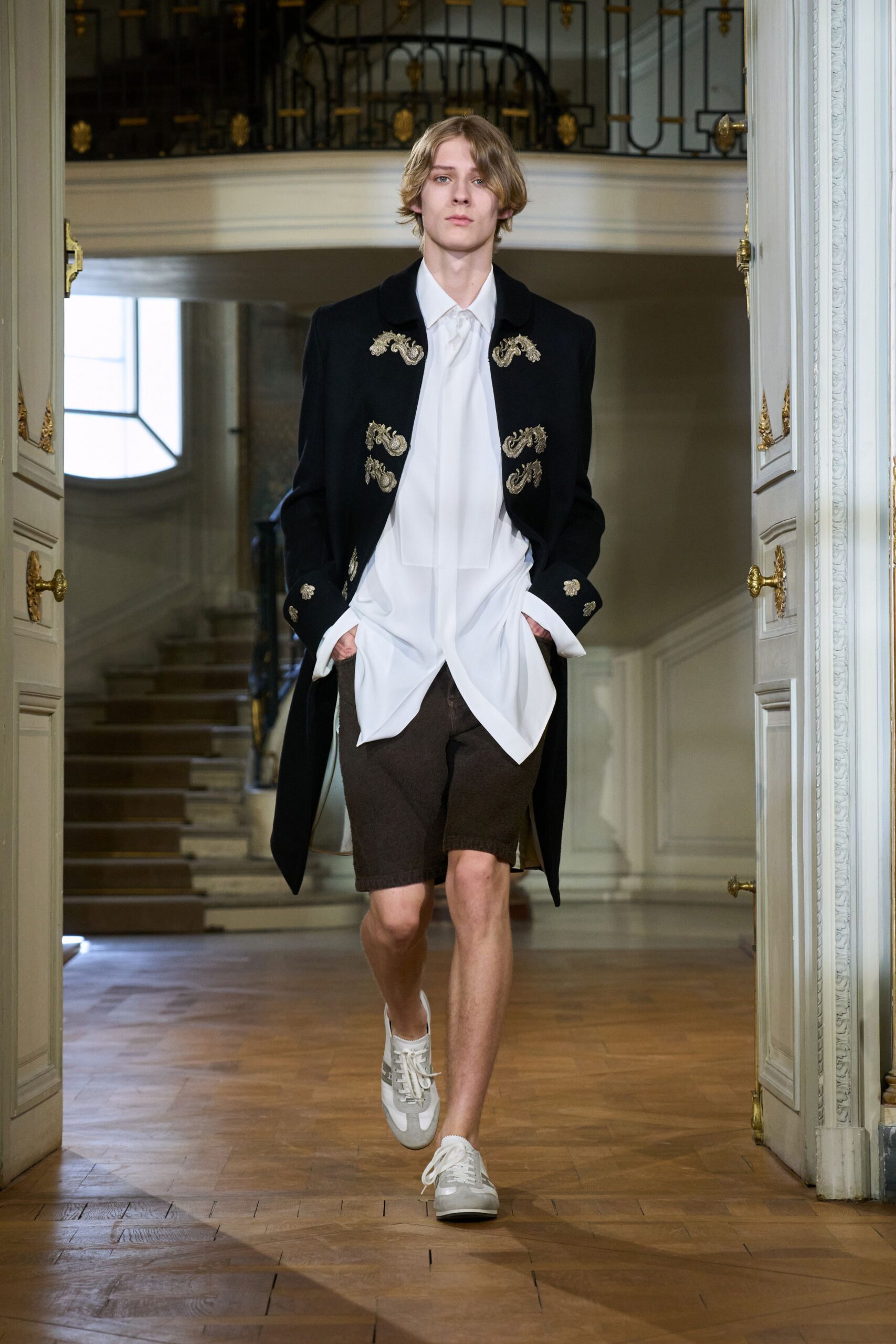 black wool long-sleeve collared structured buttoned embroidered coat