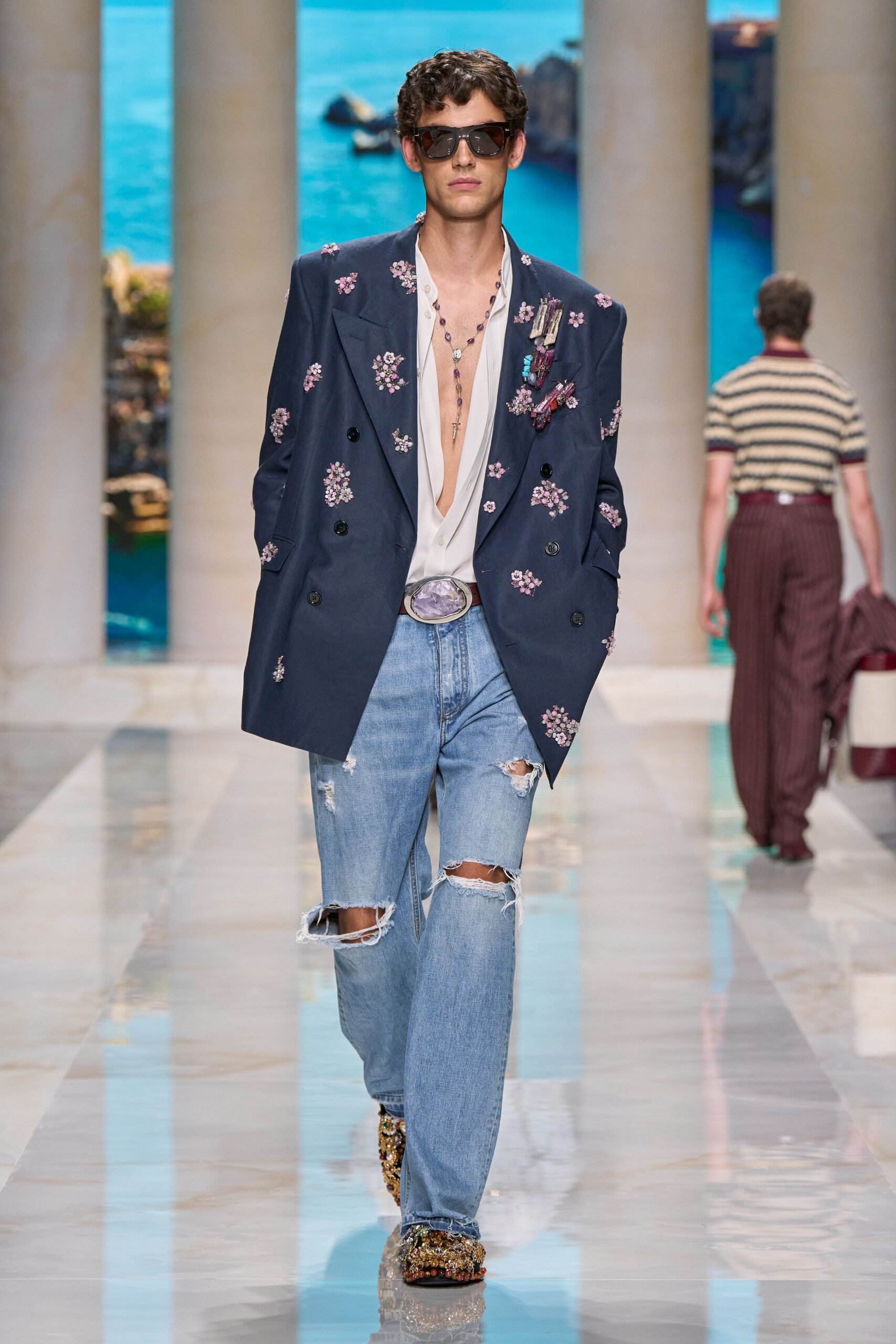 blue long-sleeve collared tailored embroidered blazer