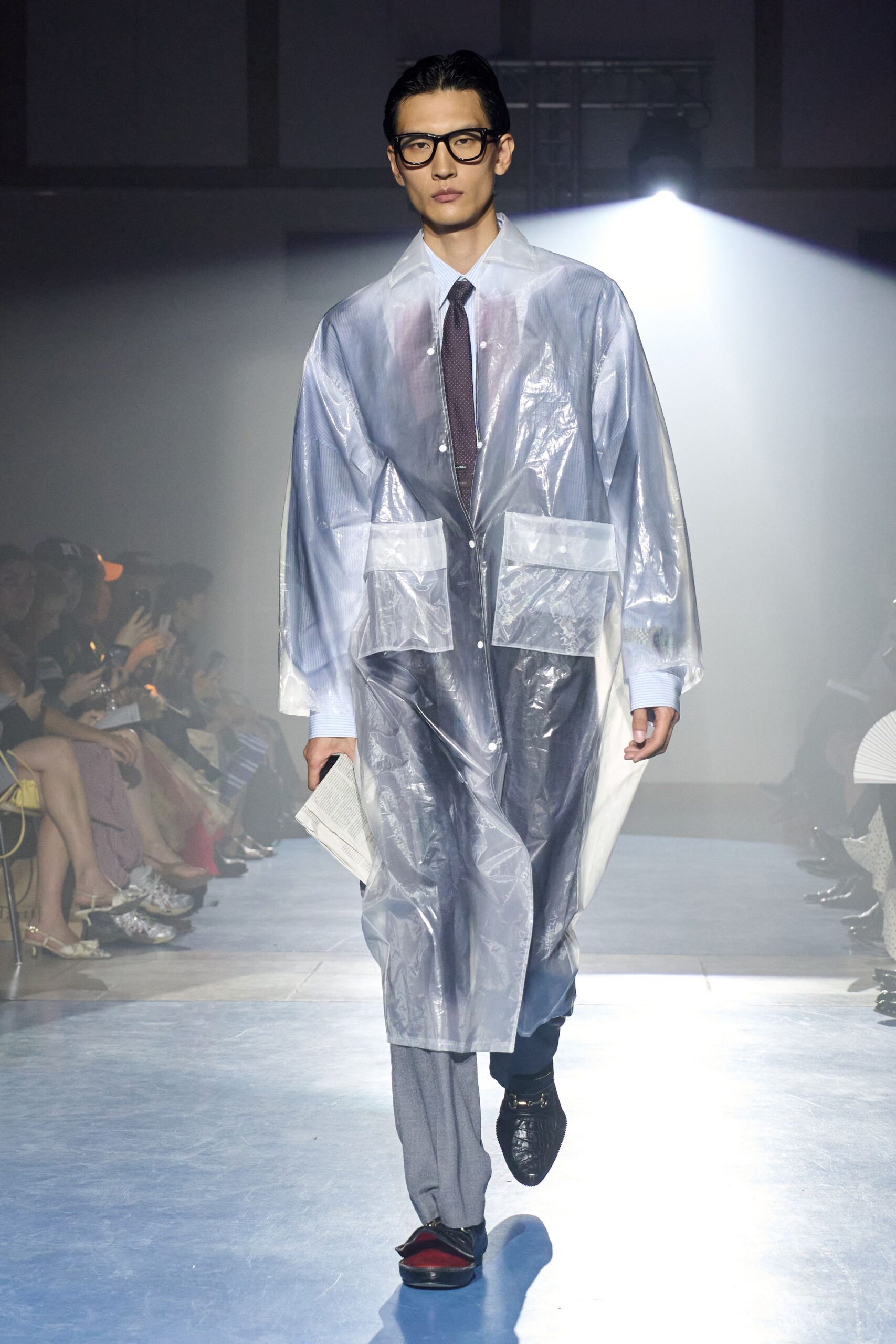 clear vinyl long-sleeve relaxed buttoned shiny coat