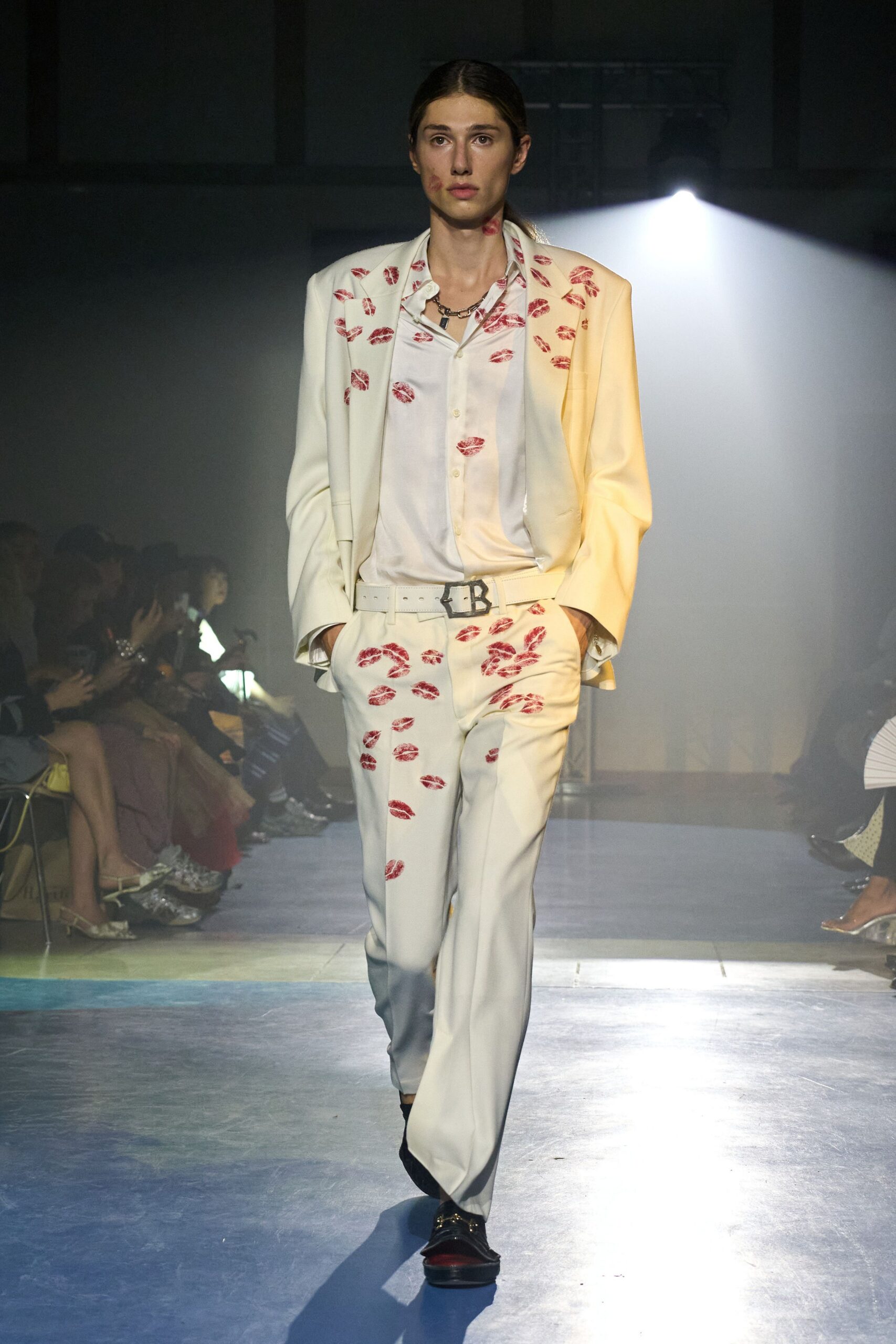 white cotton long-sleeve collared tailored printed suit