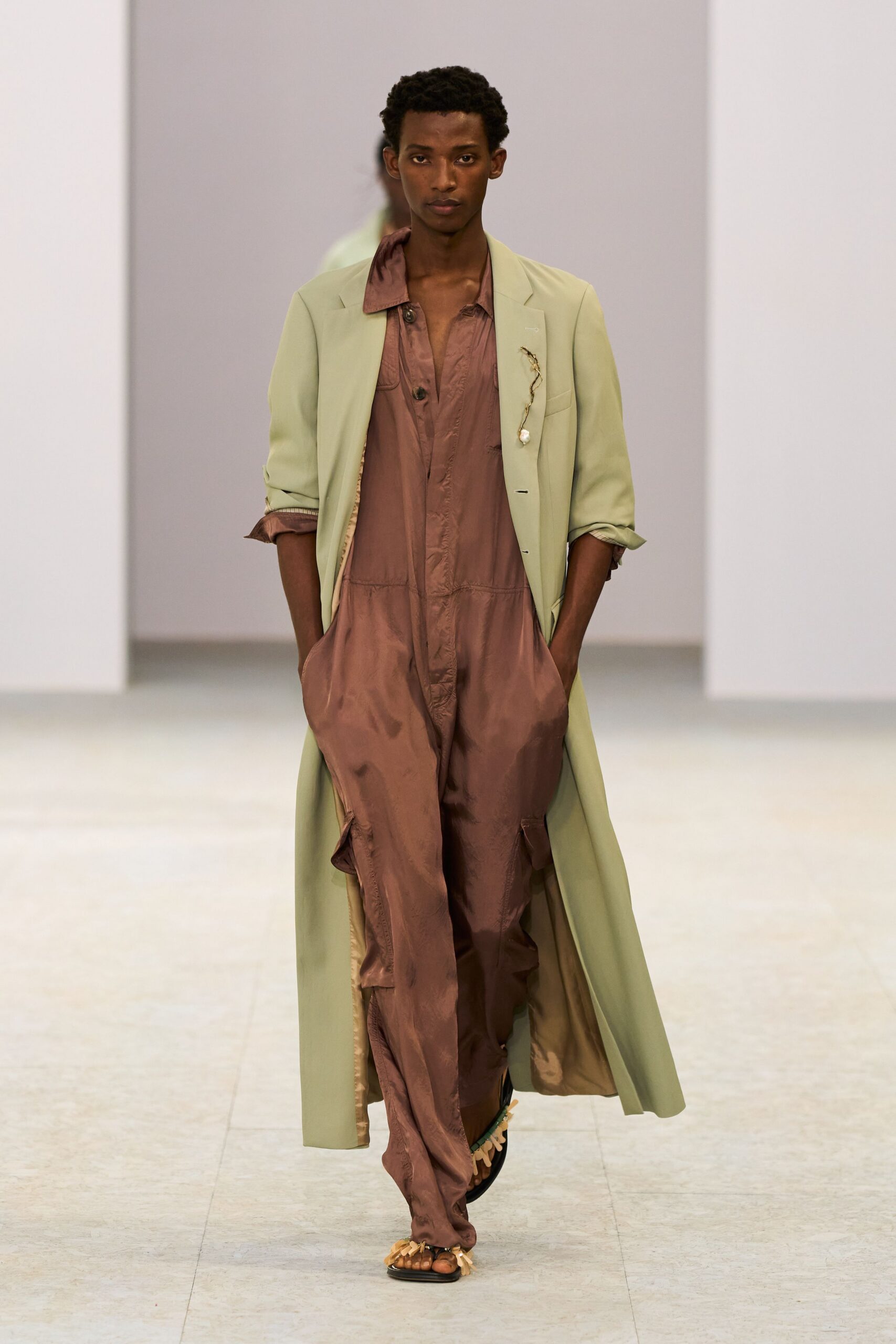 green silk long-sleeve collared relaxed layered coat