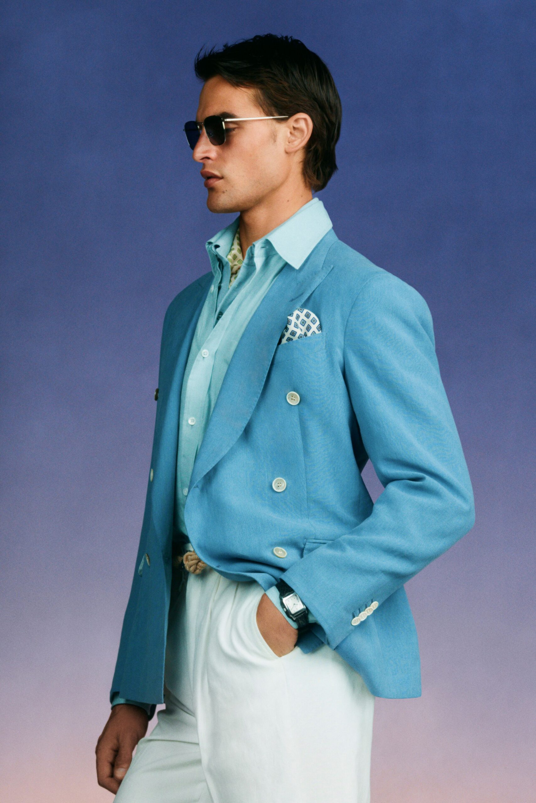 blue cotton long-sleeve collared tailored blazer