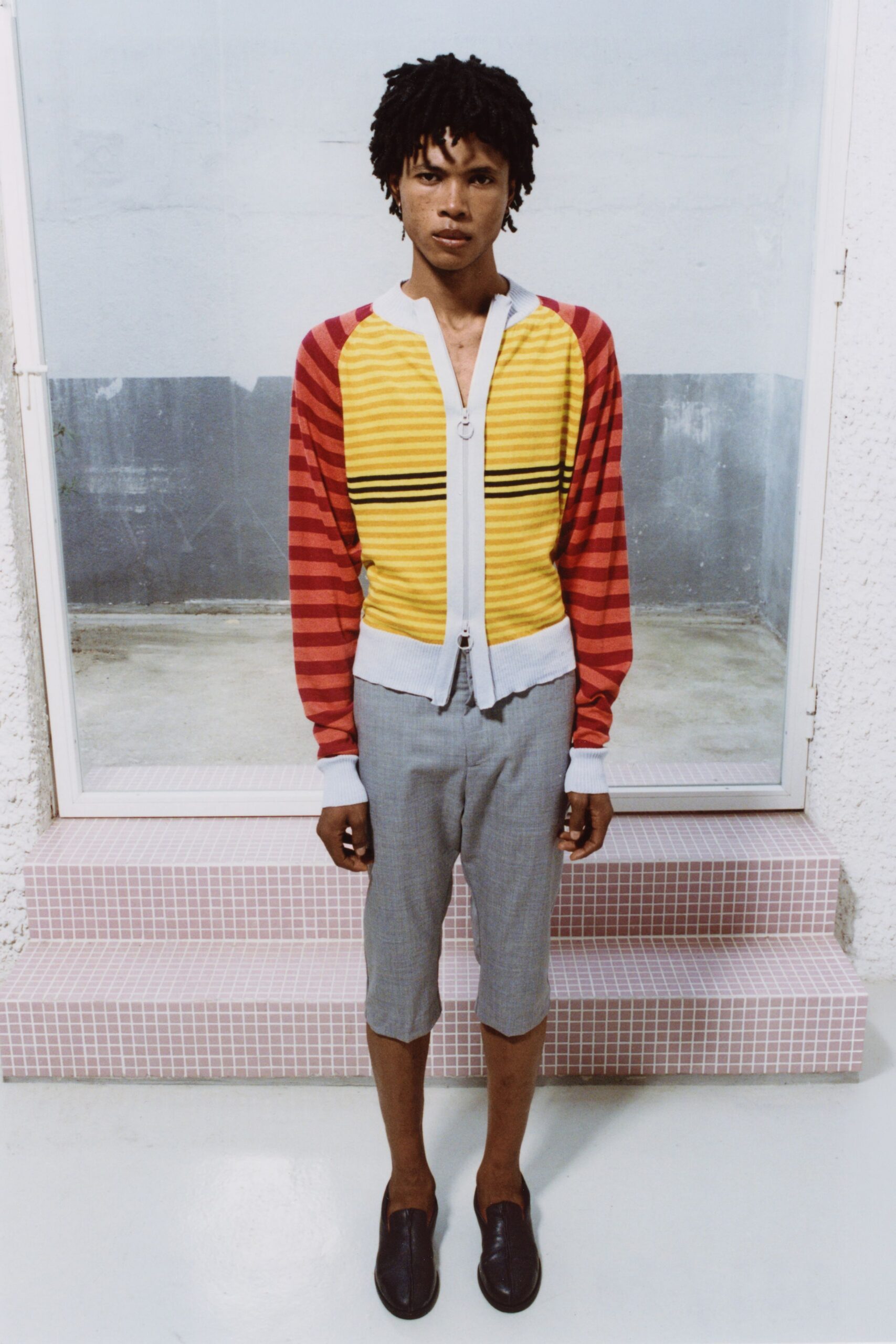 red cotton long-sleeve collared fitted striped cardigan