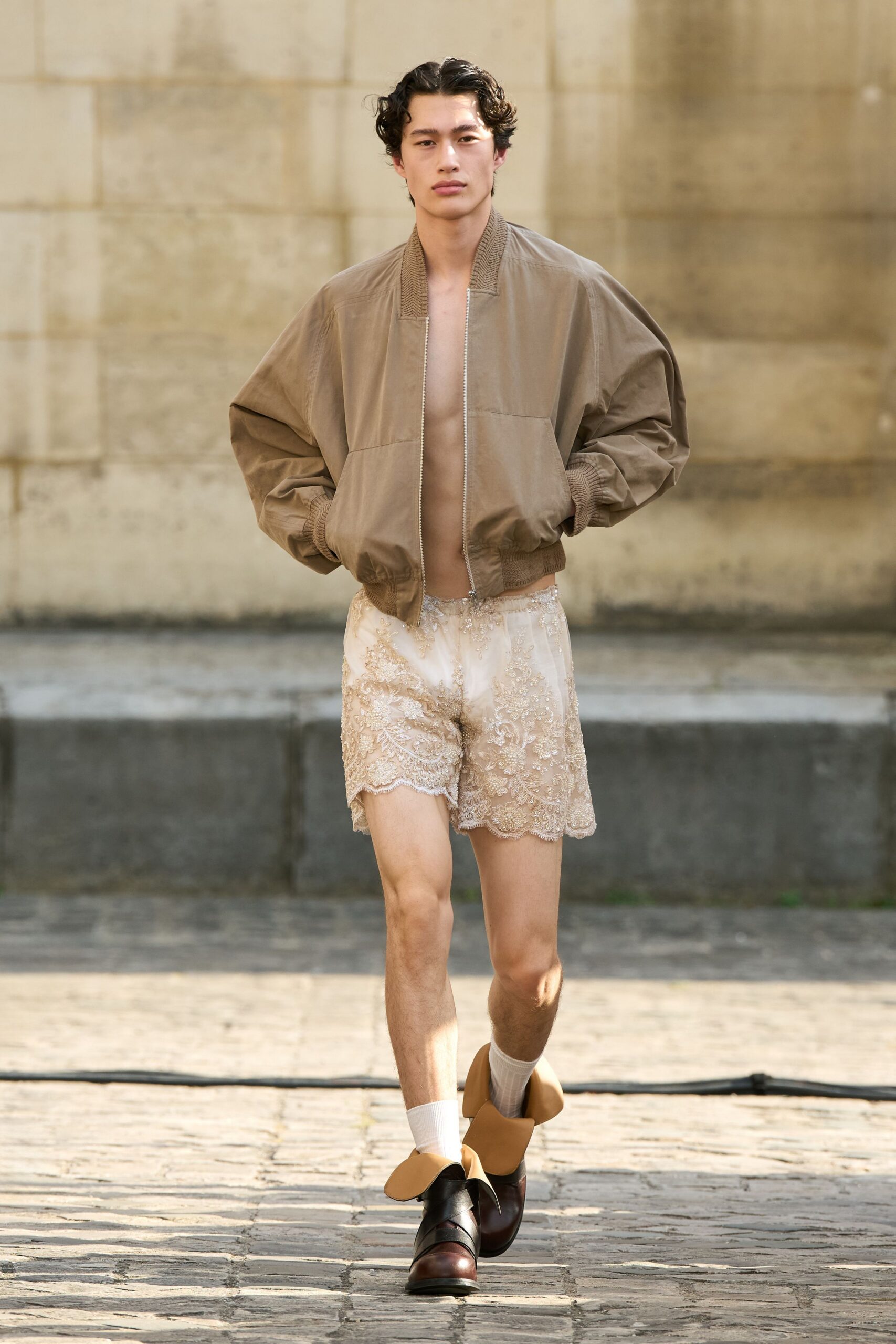 beige cotton long-sleeve relaxed jacket