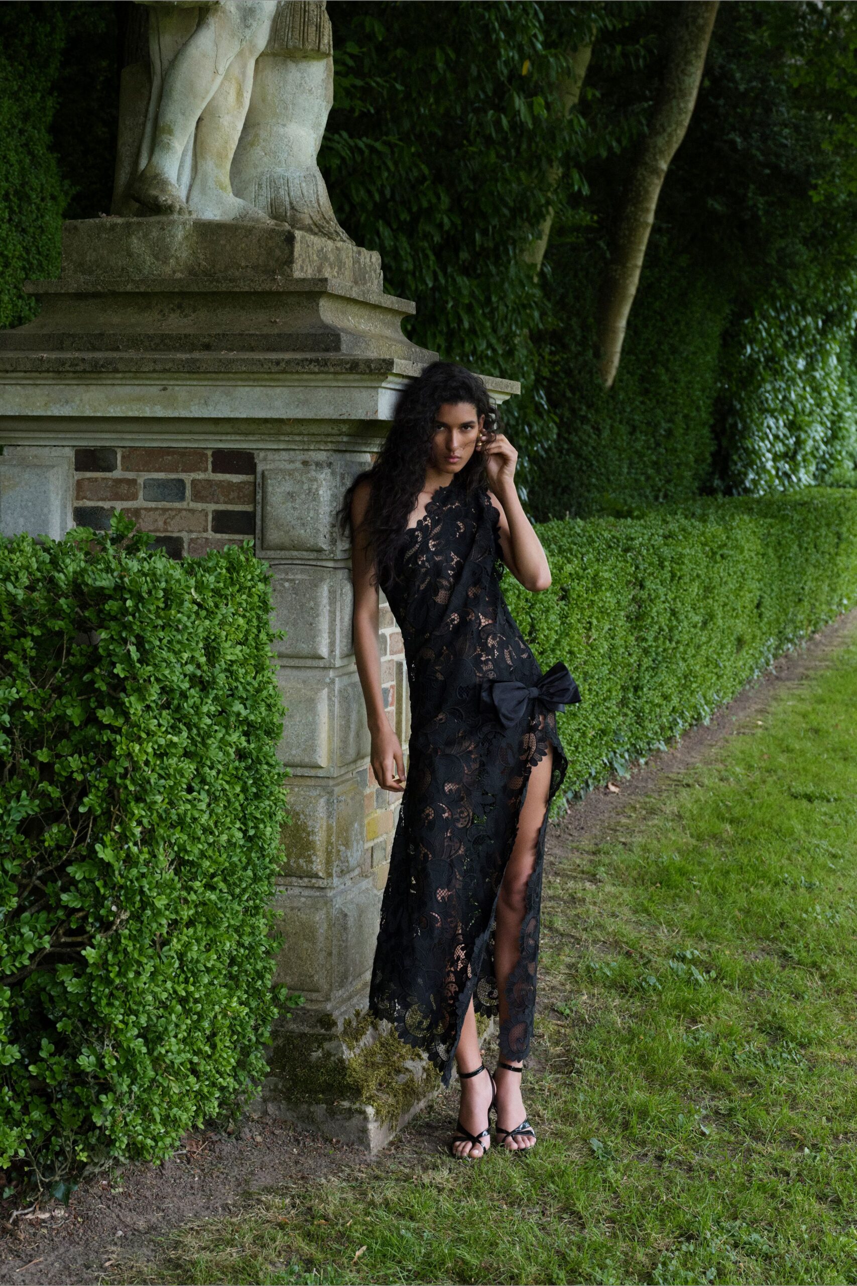 Elie Saab Resort 2027 Look 33