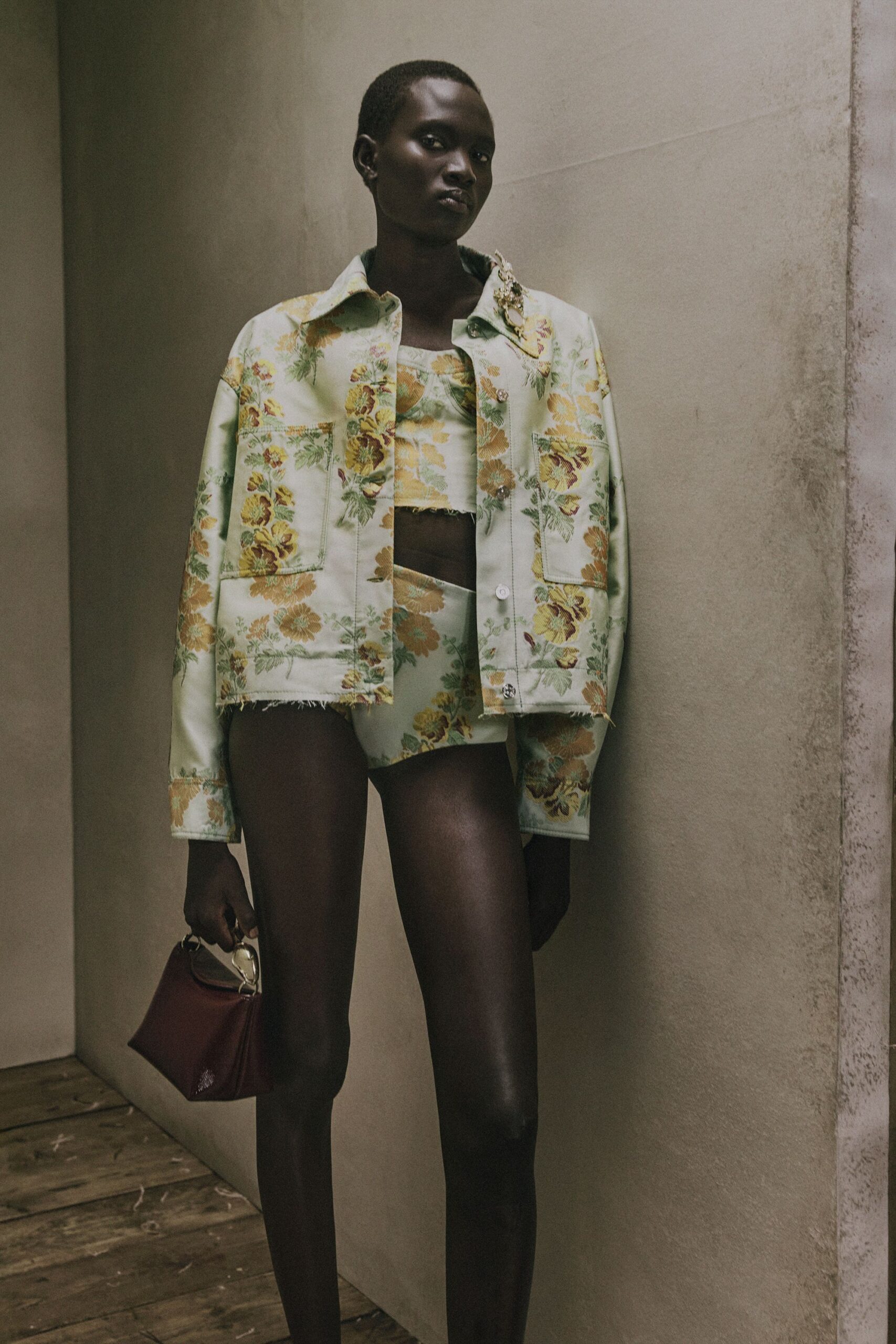 green cotton long-sleeve collared fitted embroidered buttoned jacket
