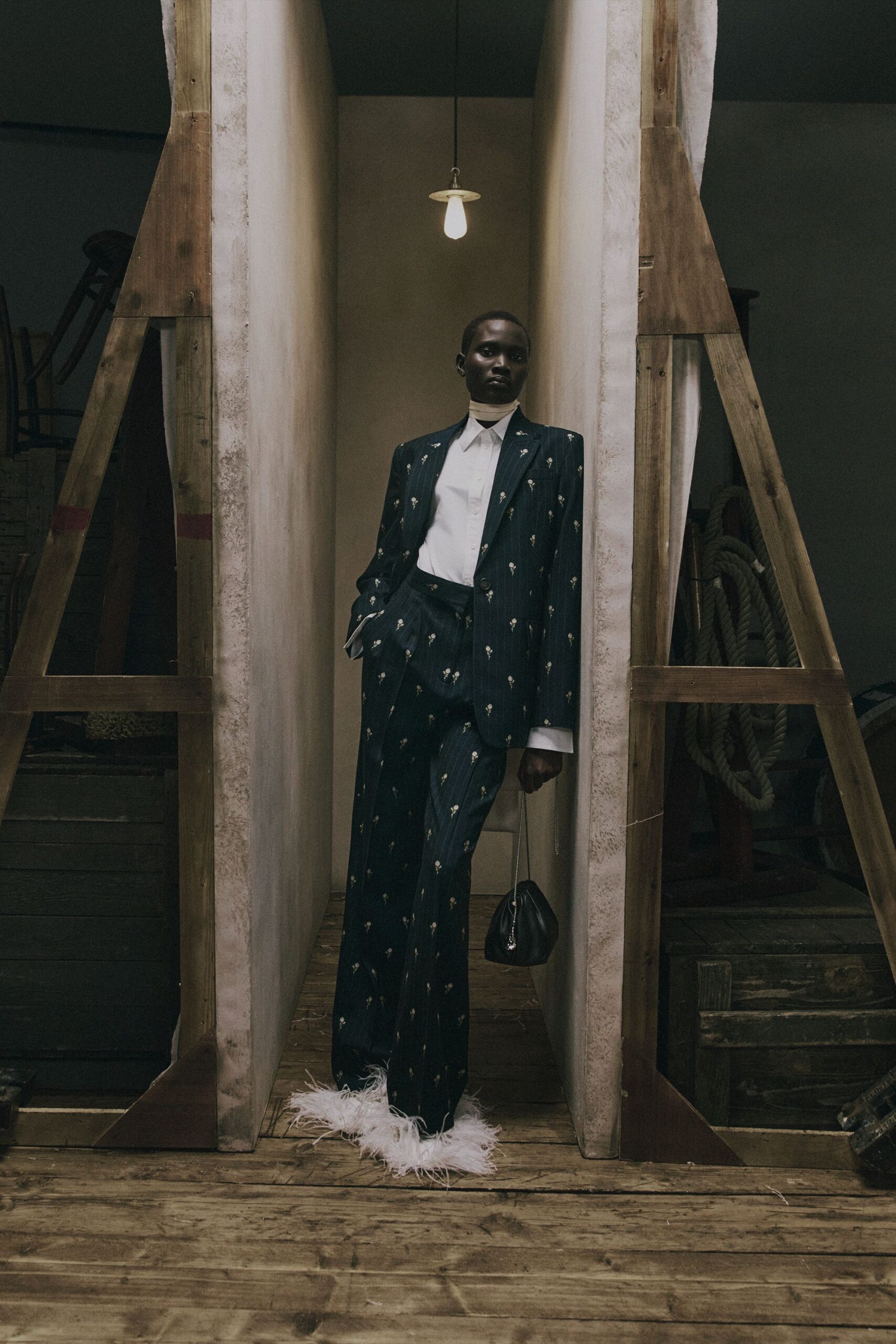 blue cotton long-sleeve collared tailored embroidered suit