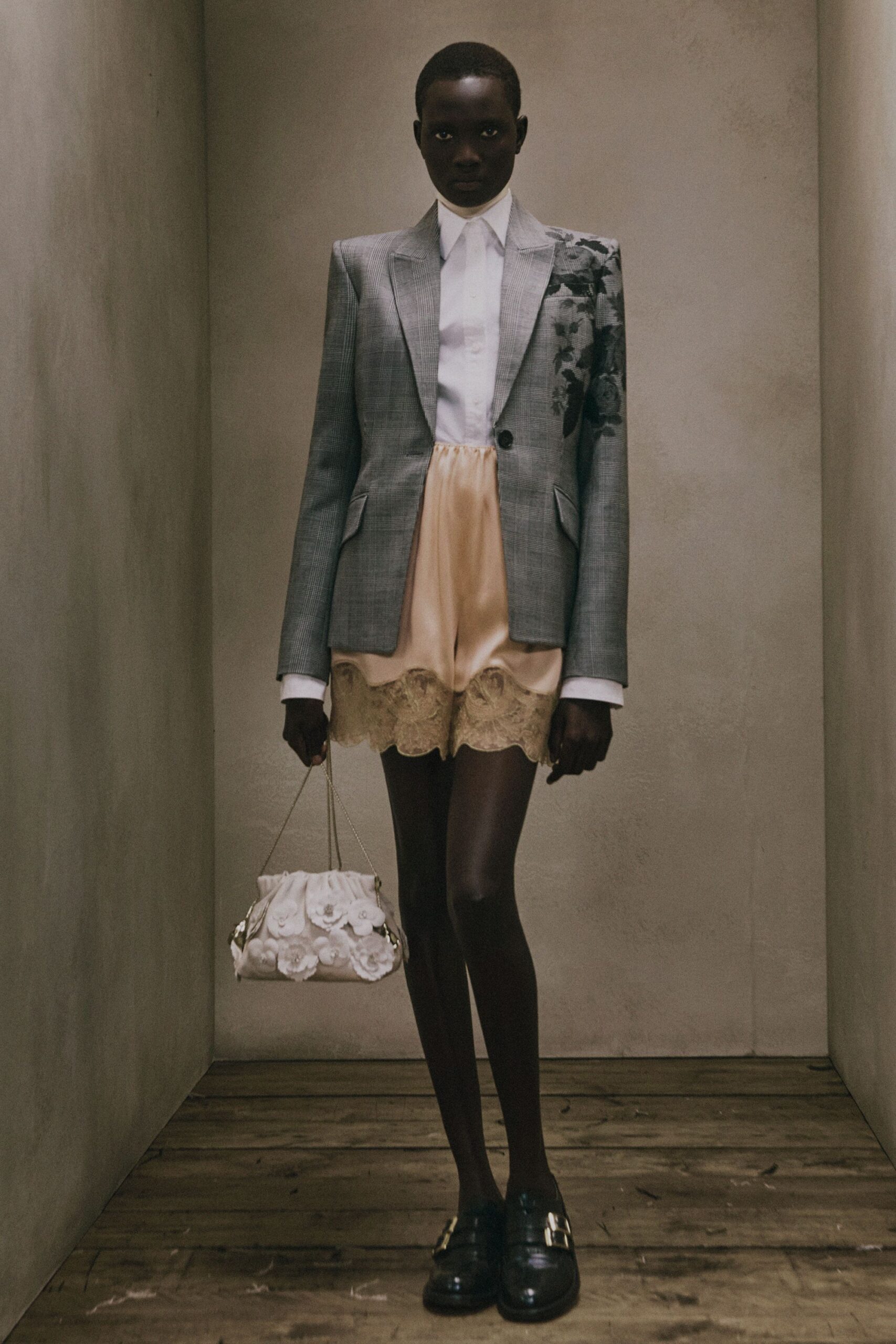 beige silk relaxed ruffled short shorts