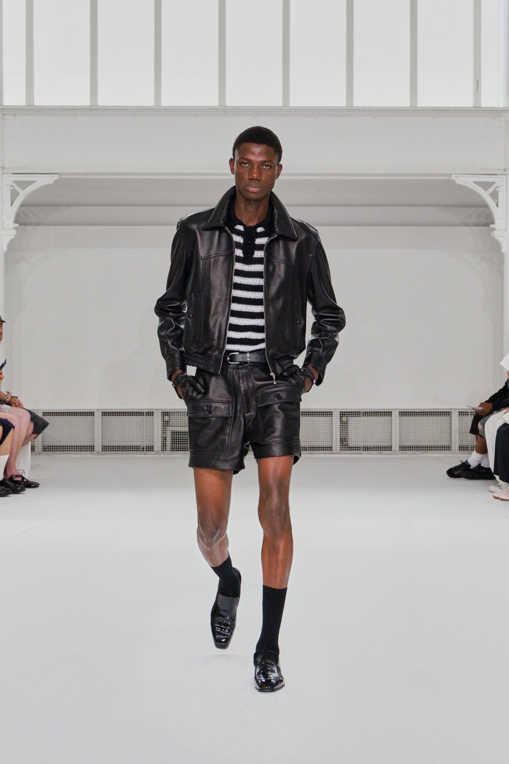 black leather fitted short shorts