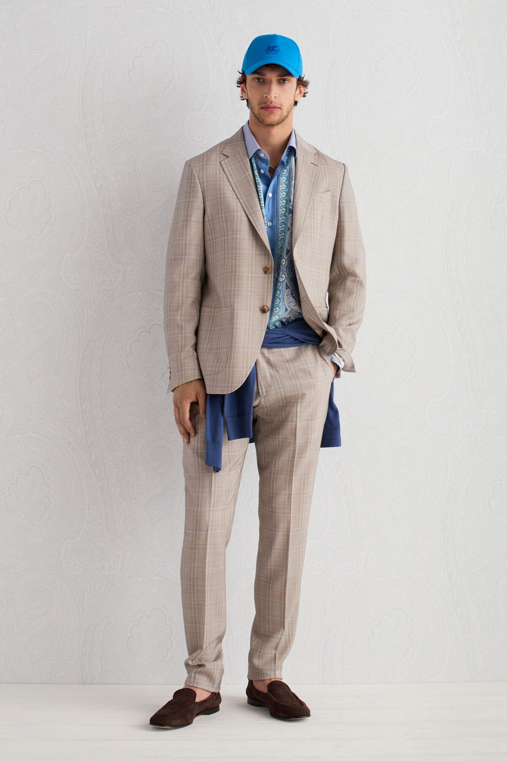 blue cotton long-sleeve collared fitted shirt