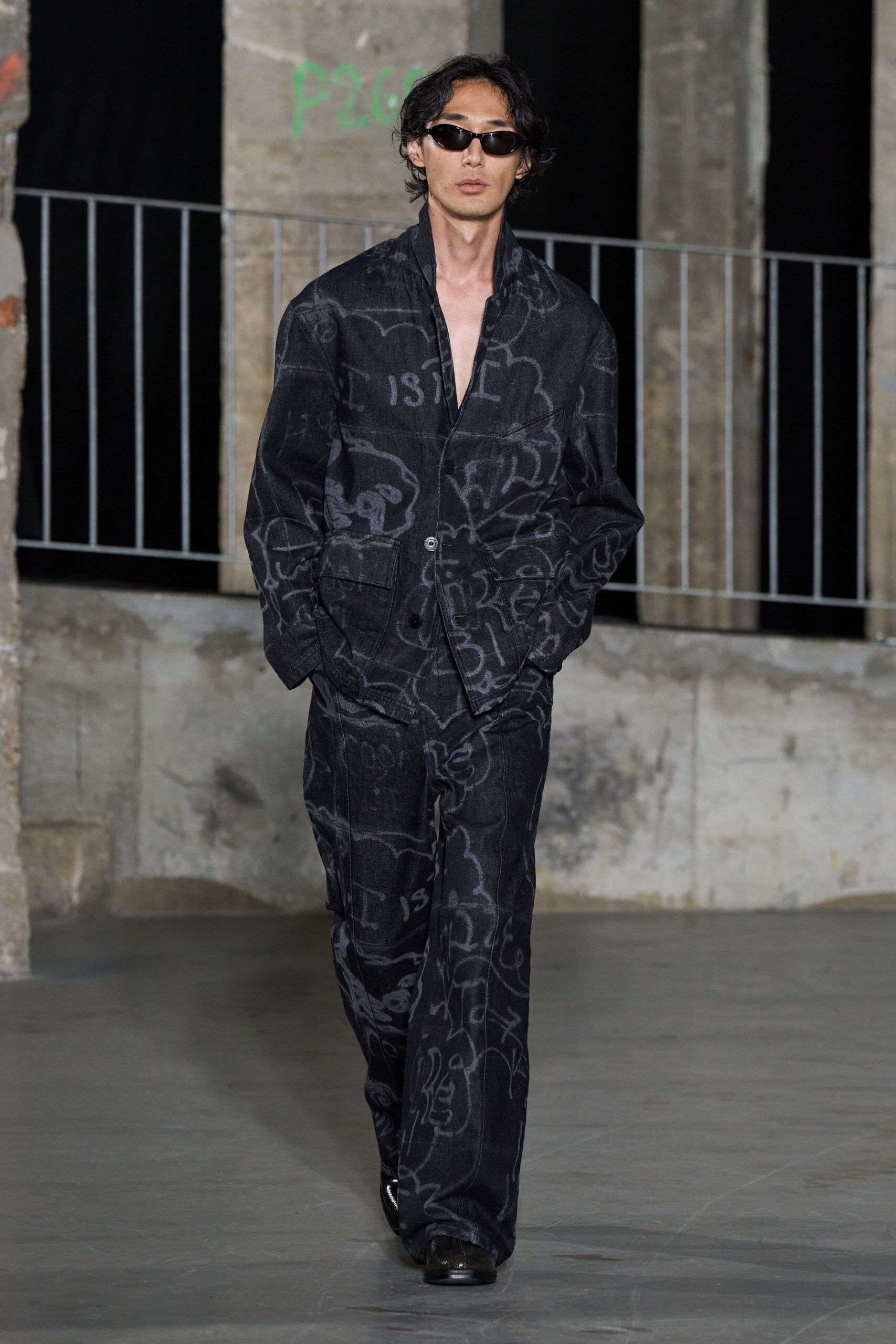 black denim long-sleeve collared relaxed printed suit