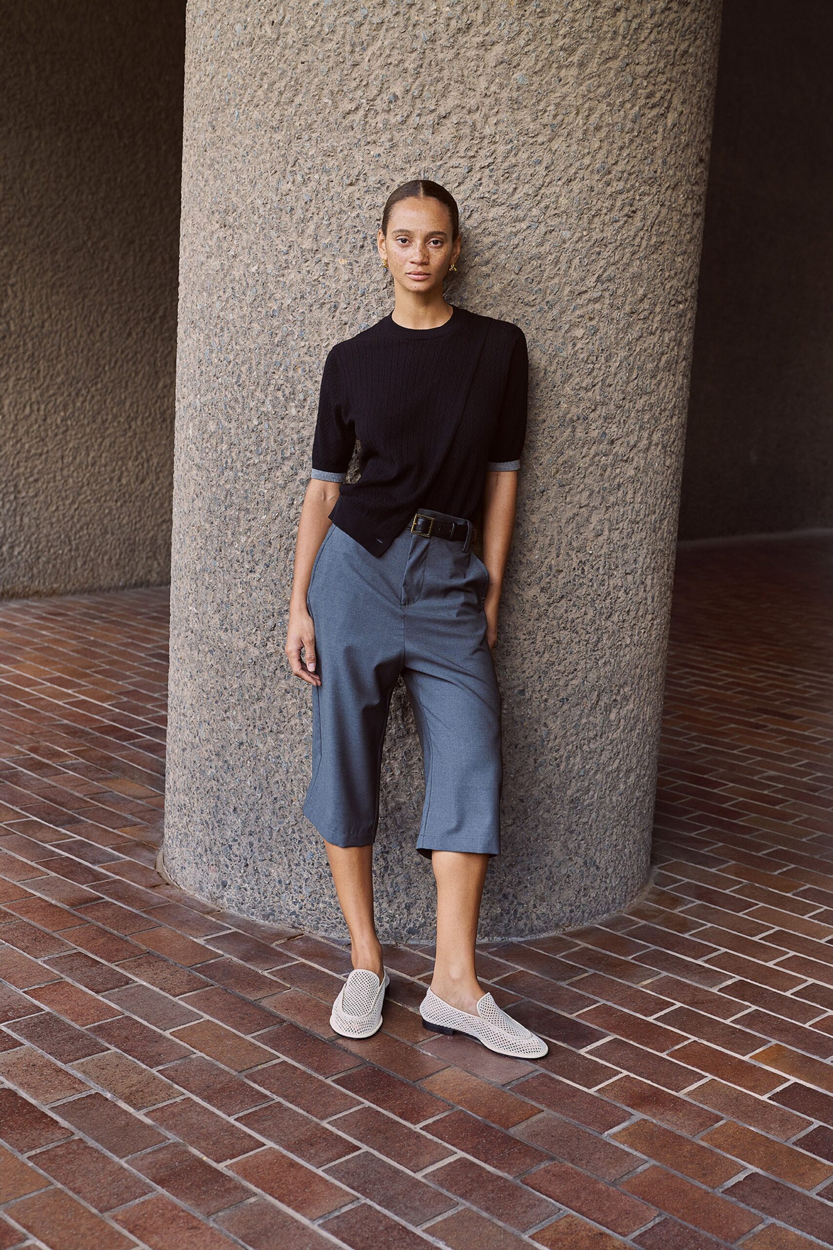 black cotton short-sleeve collared fitted ribbed top