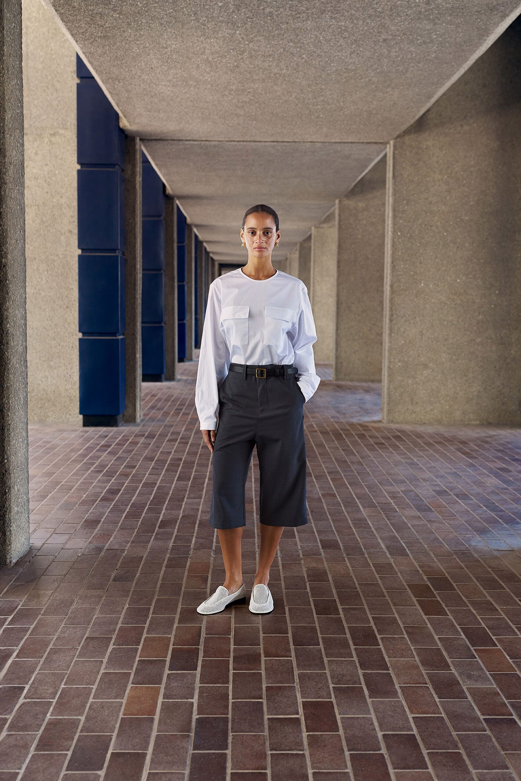 gray cotton relaxed high-waisted wide-leg pants