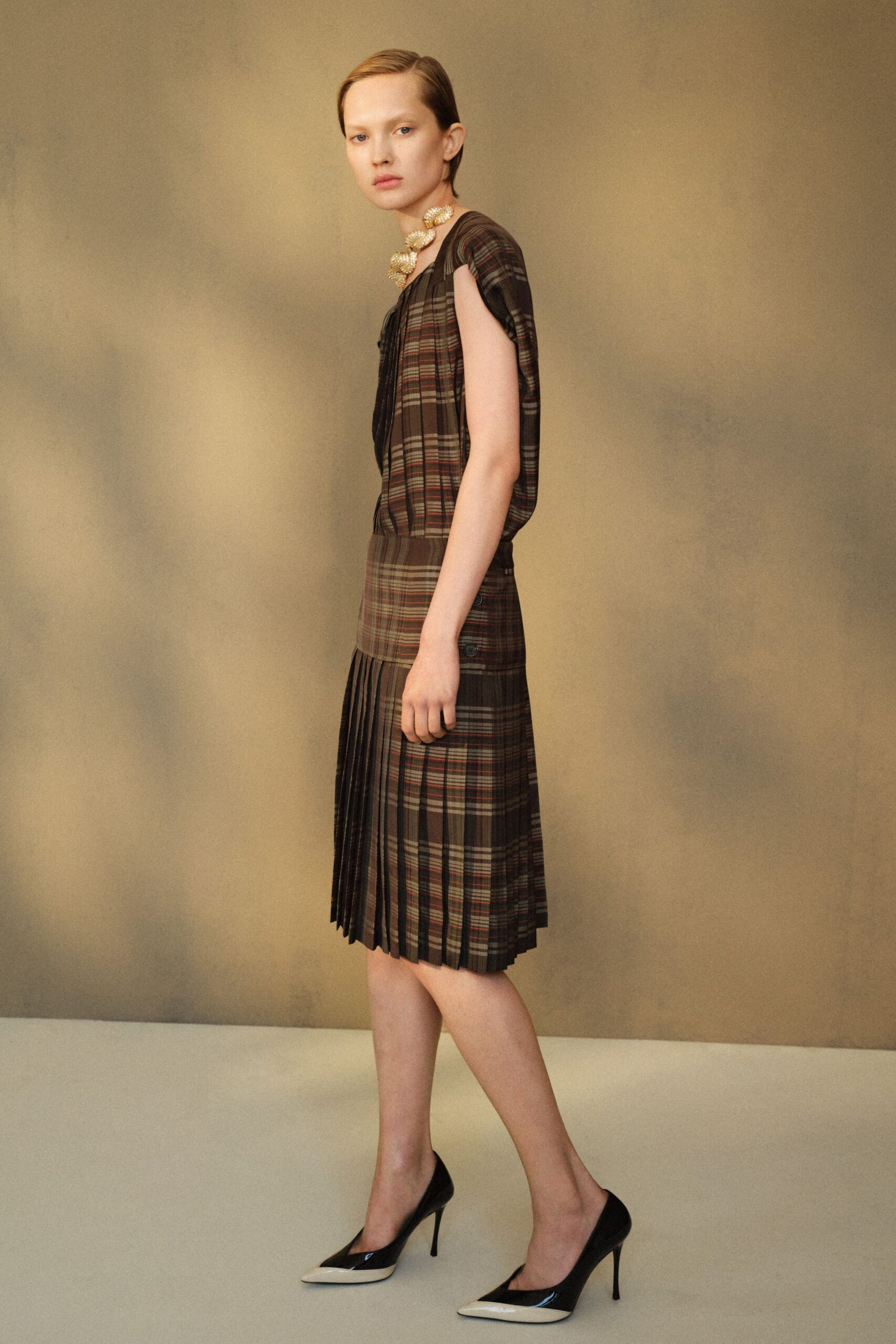 brown silk short-sleeve v-neck fitted checked pleated dress