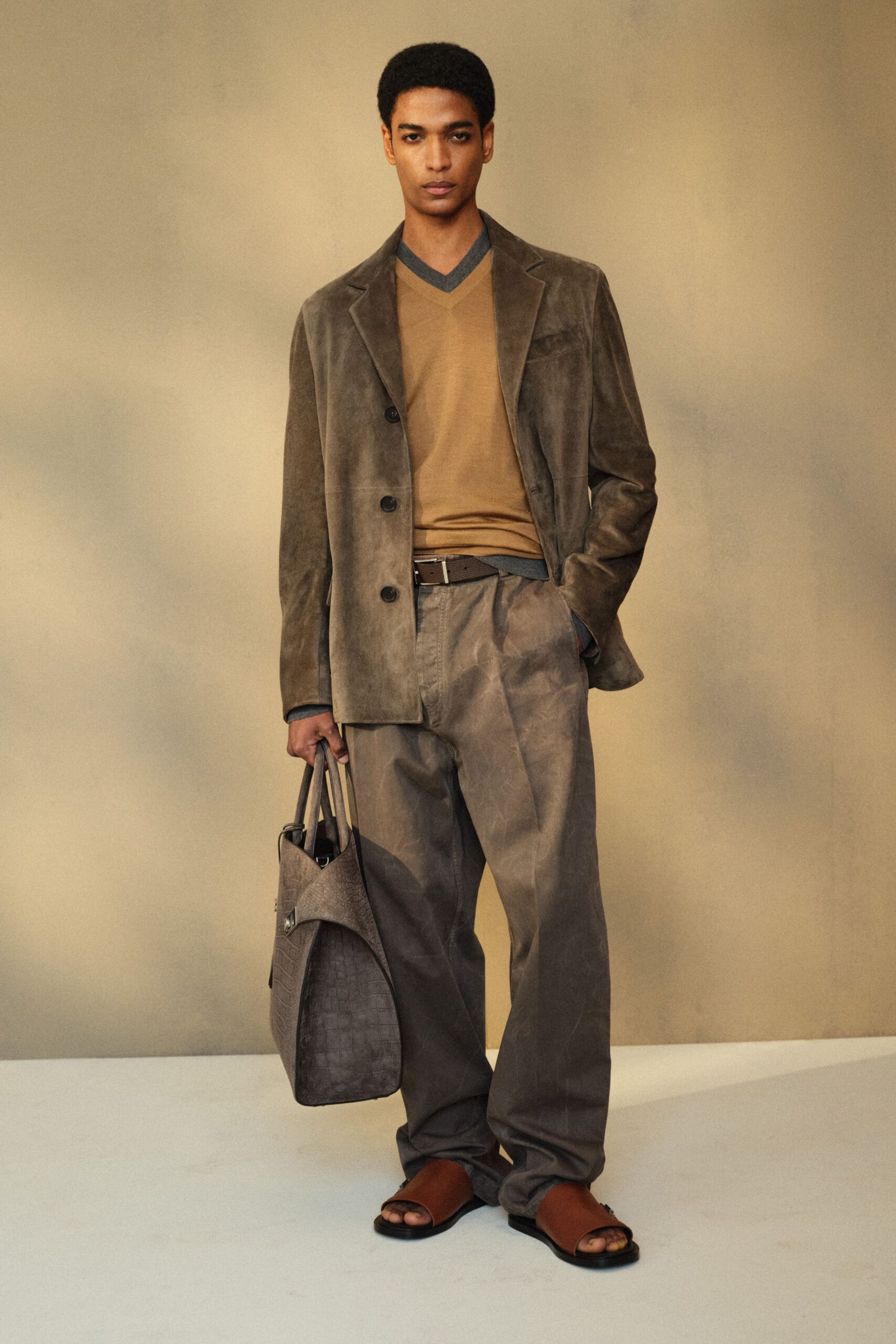 brown cotton v-neck fitted top
