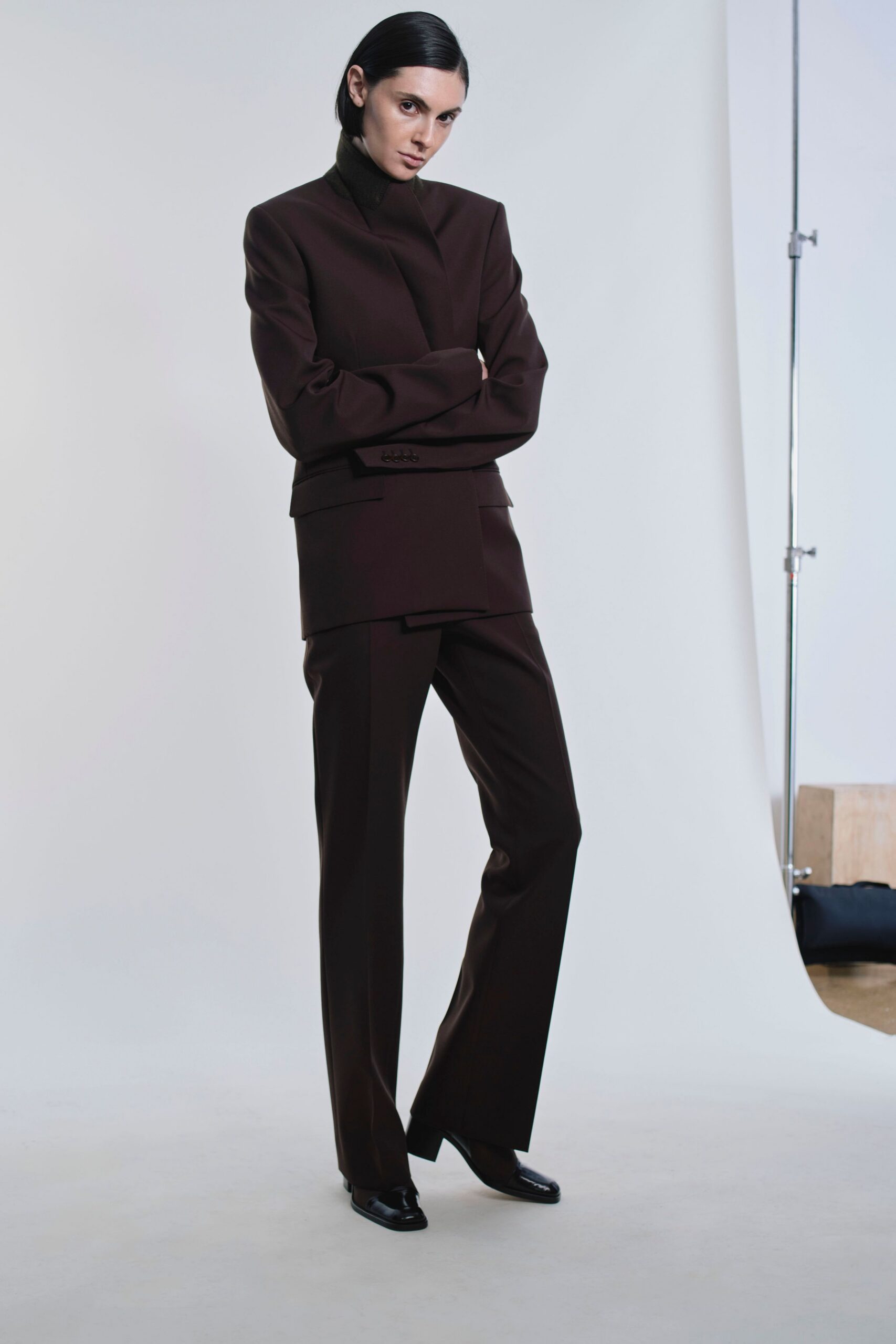 brown wool tailored straight-leg pants