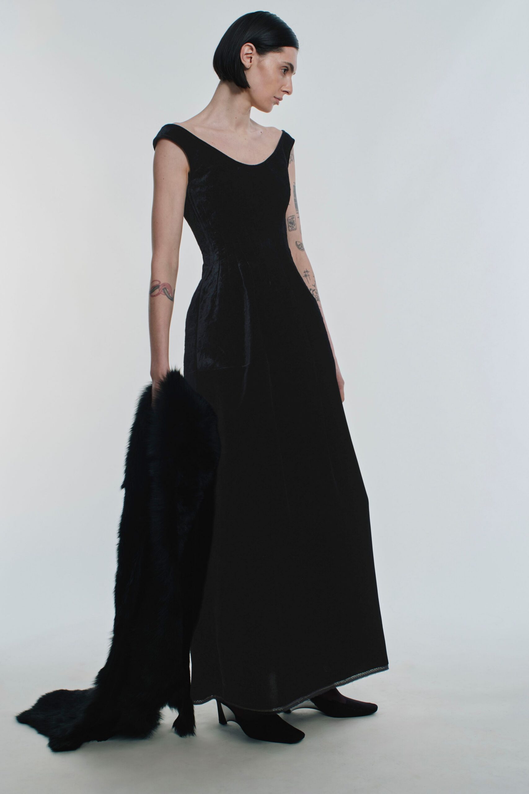 black velvet sleeveless v-neck fitted straight-leg maxi gown