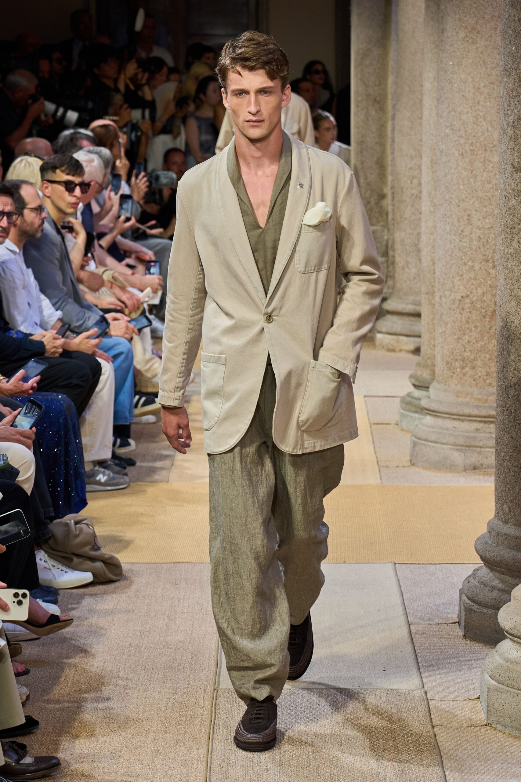 beige blazer green shirt relaxed pants