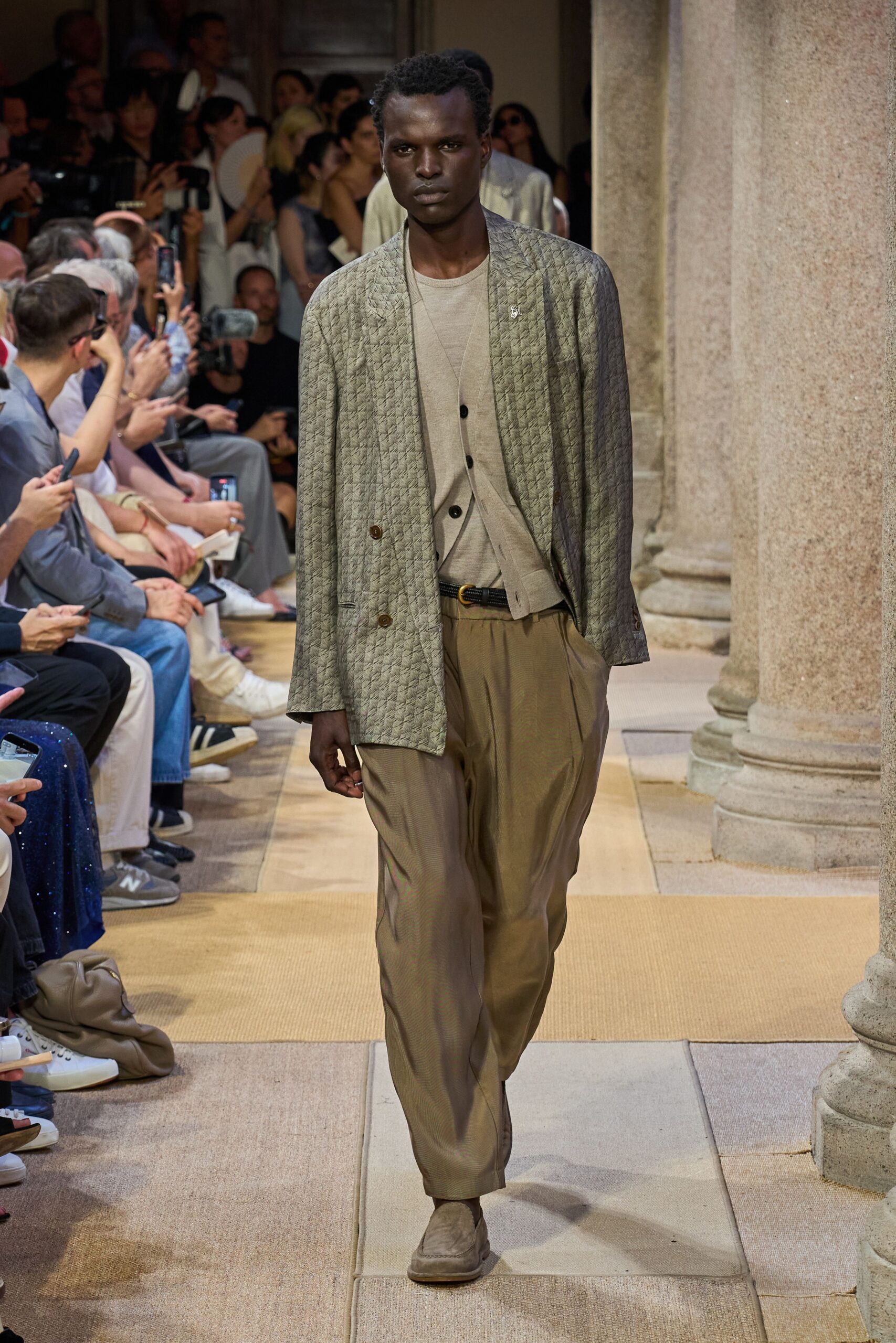 gray tailored blazer beige shirt pants
