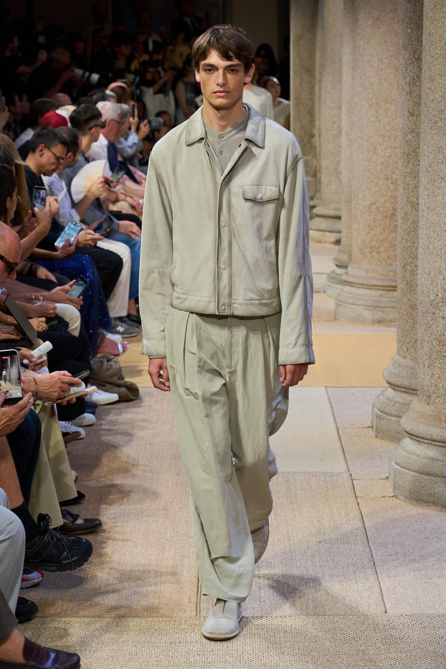 Giorgio Armani Spring 2027 Menswear Look 84