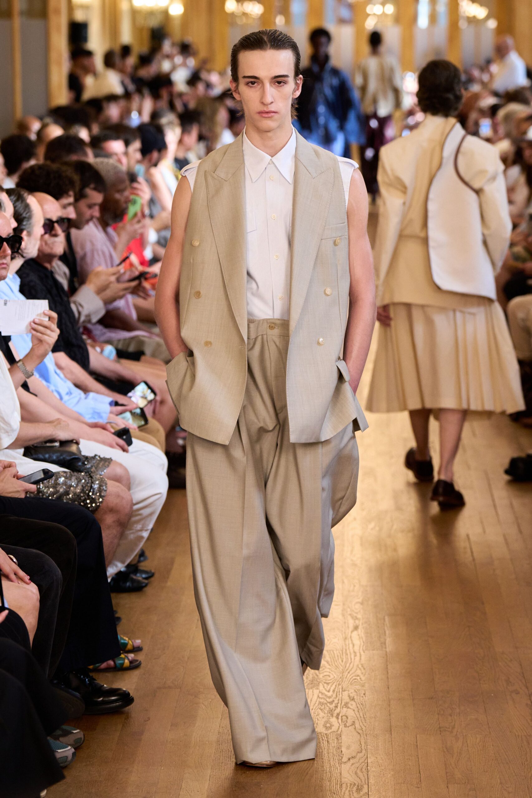 beige cotton relaxed pleated wide-leg pants