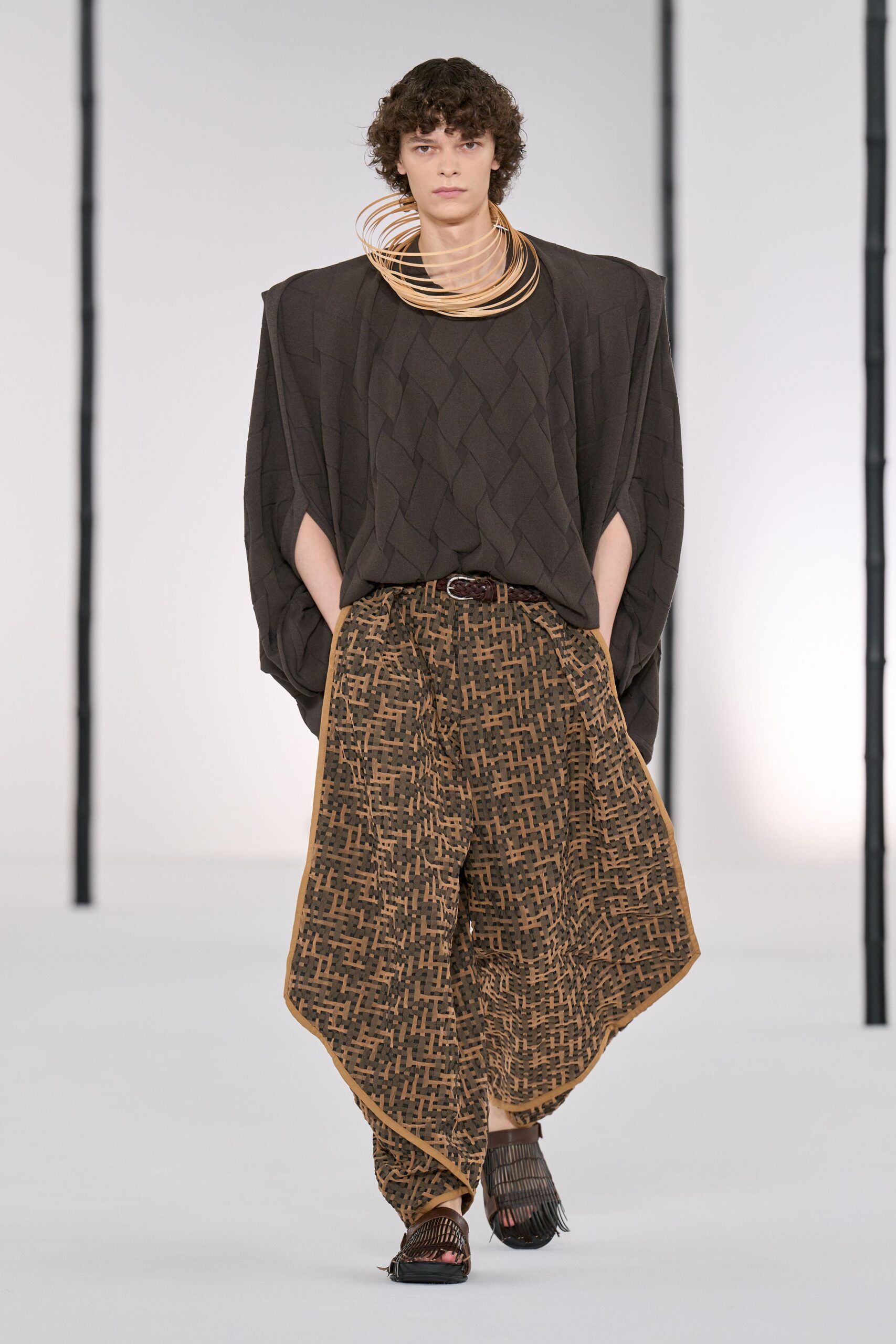 brown cotton long-sleeve relaxed pleated top