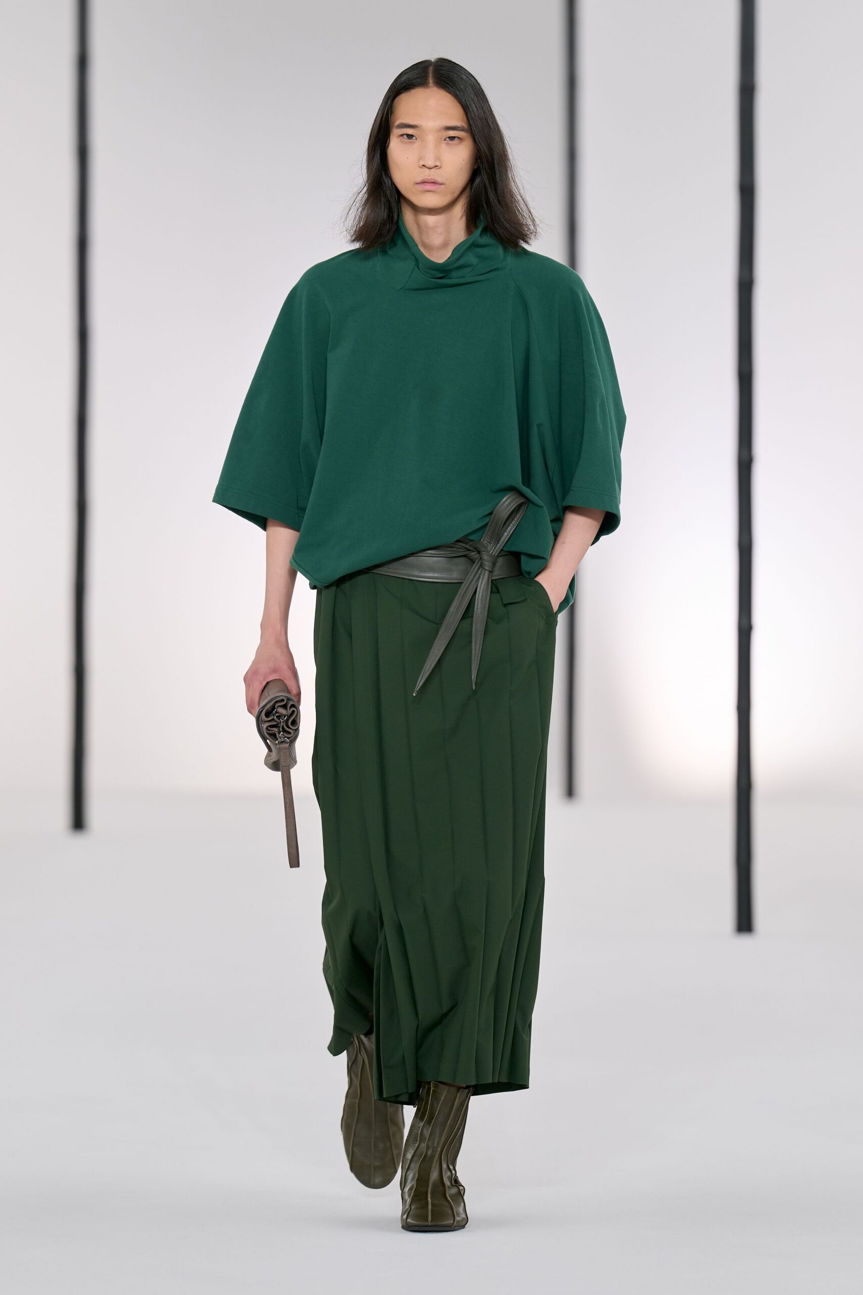 green cotton short-sleeve high-neck relaxed pleated top