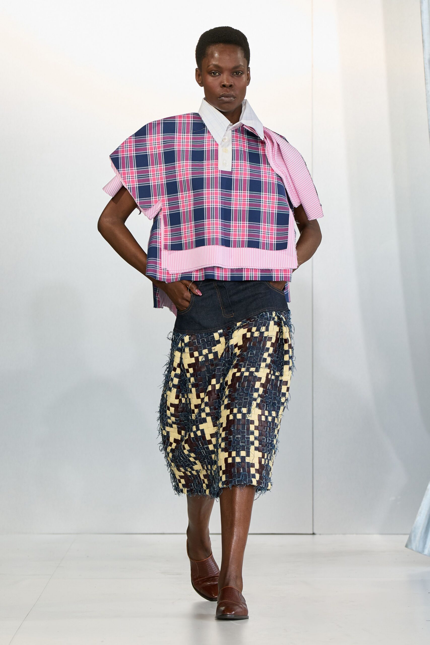 blue cotton fitted pleated skirt