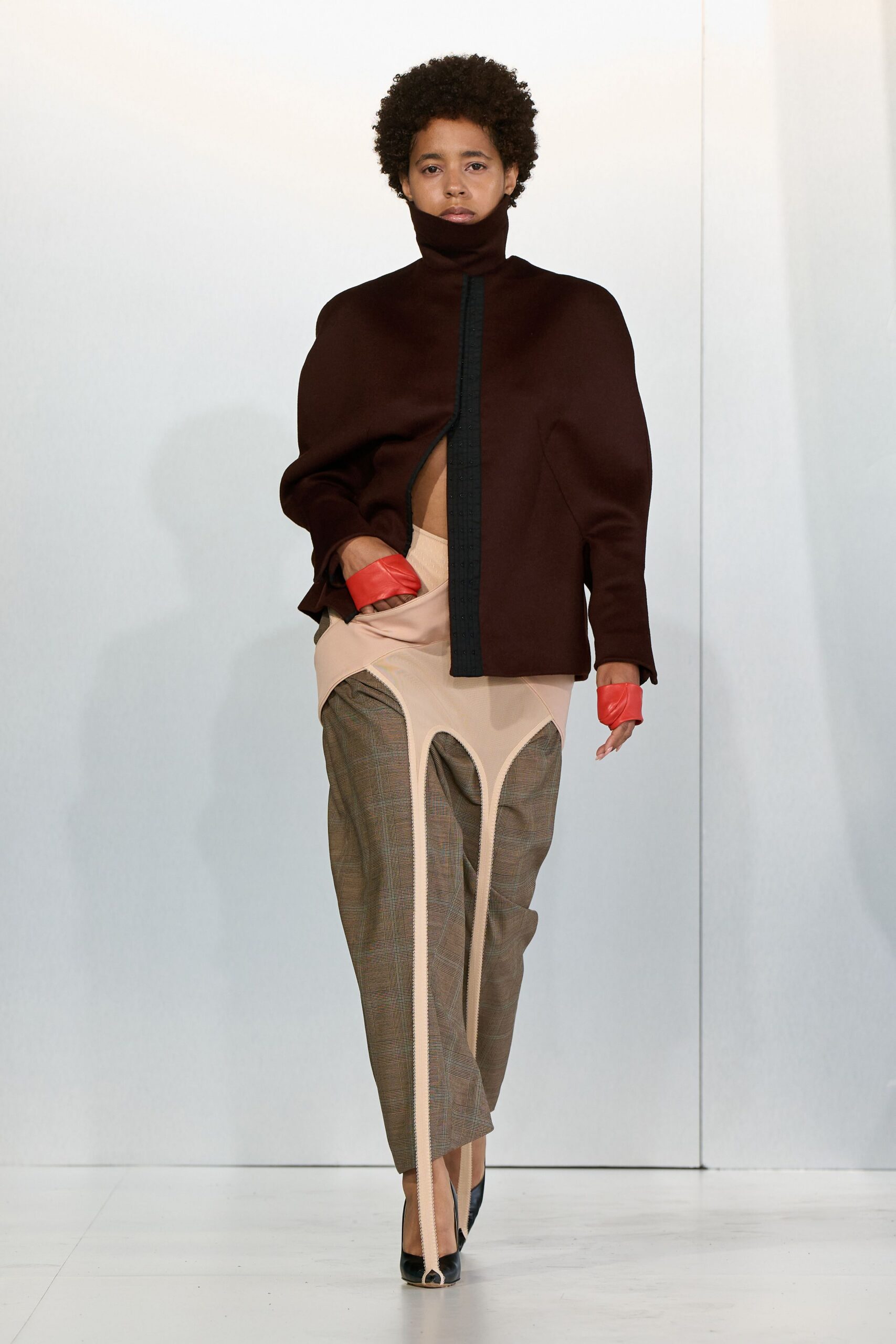 brown wool long-sleeve collared structured zippered coat