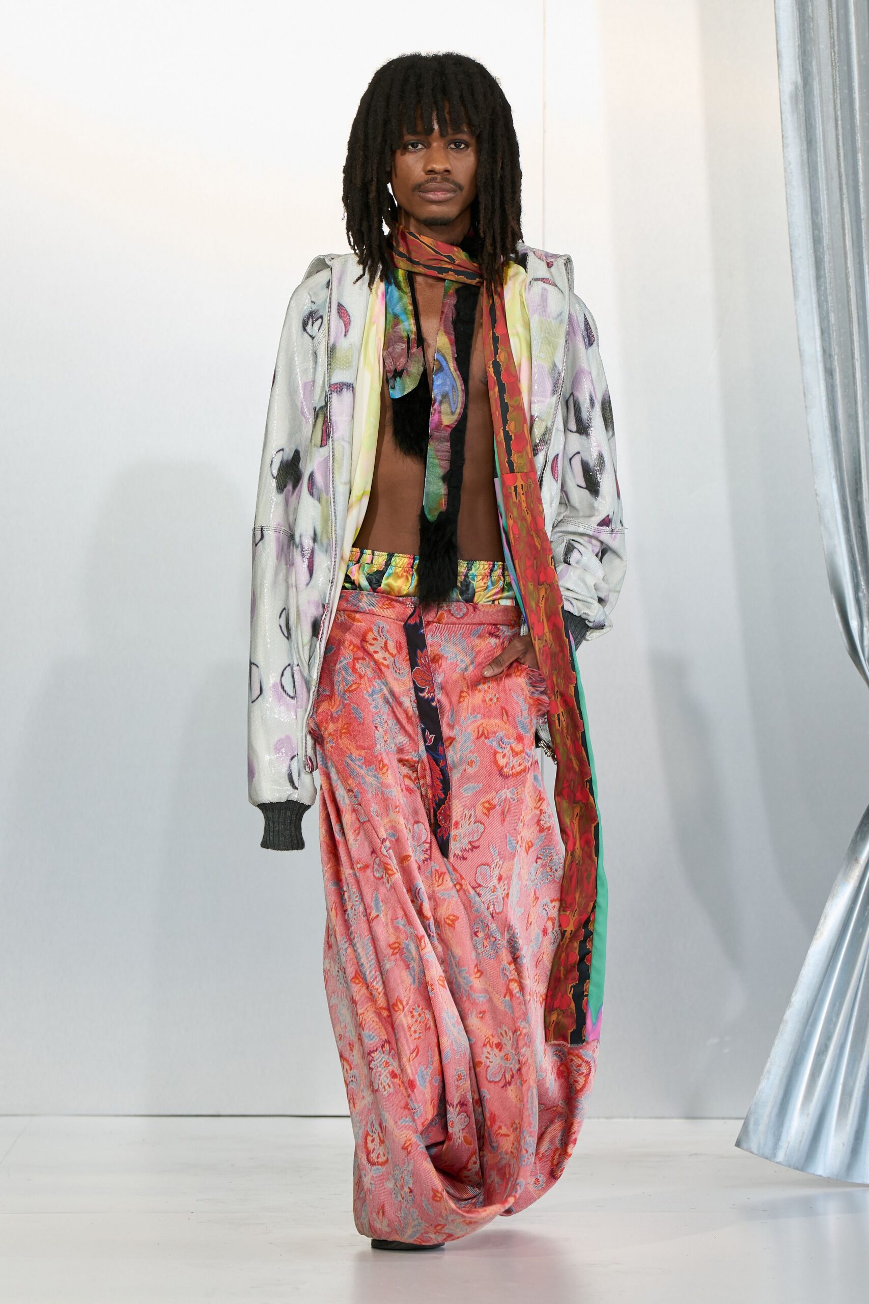 white silk long-sleeve collared relaxed printed jacket