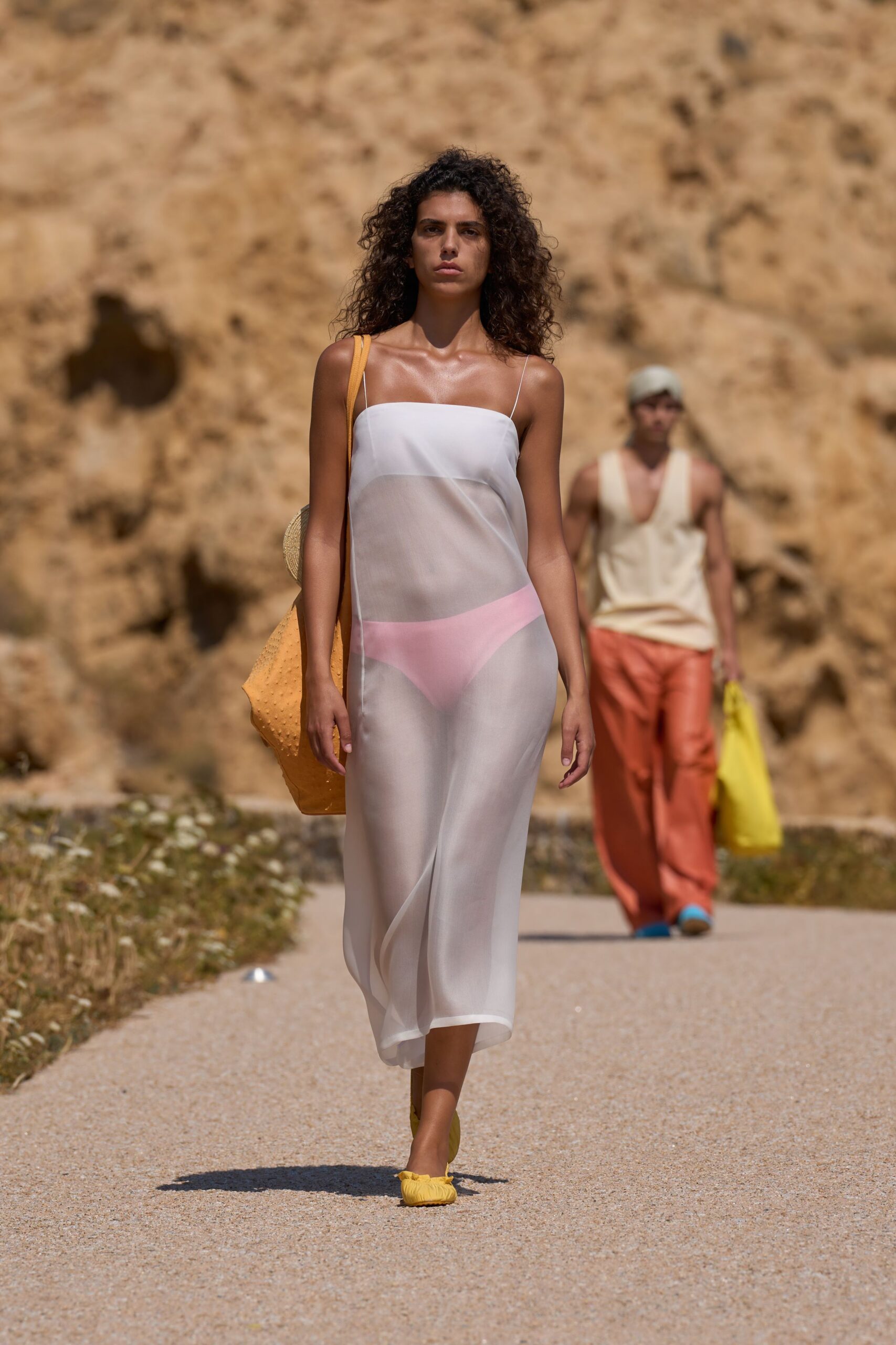 Jacquemus Spring 2027 Ready-to-Wear Look 9