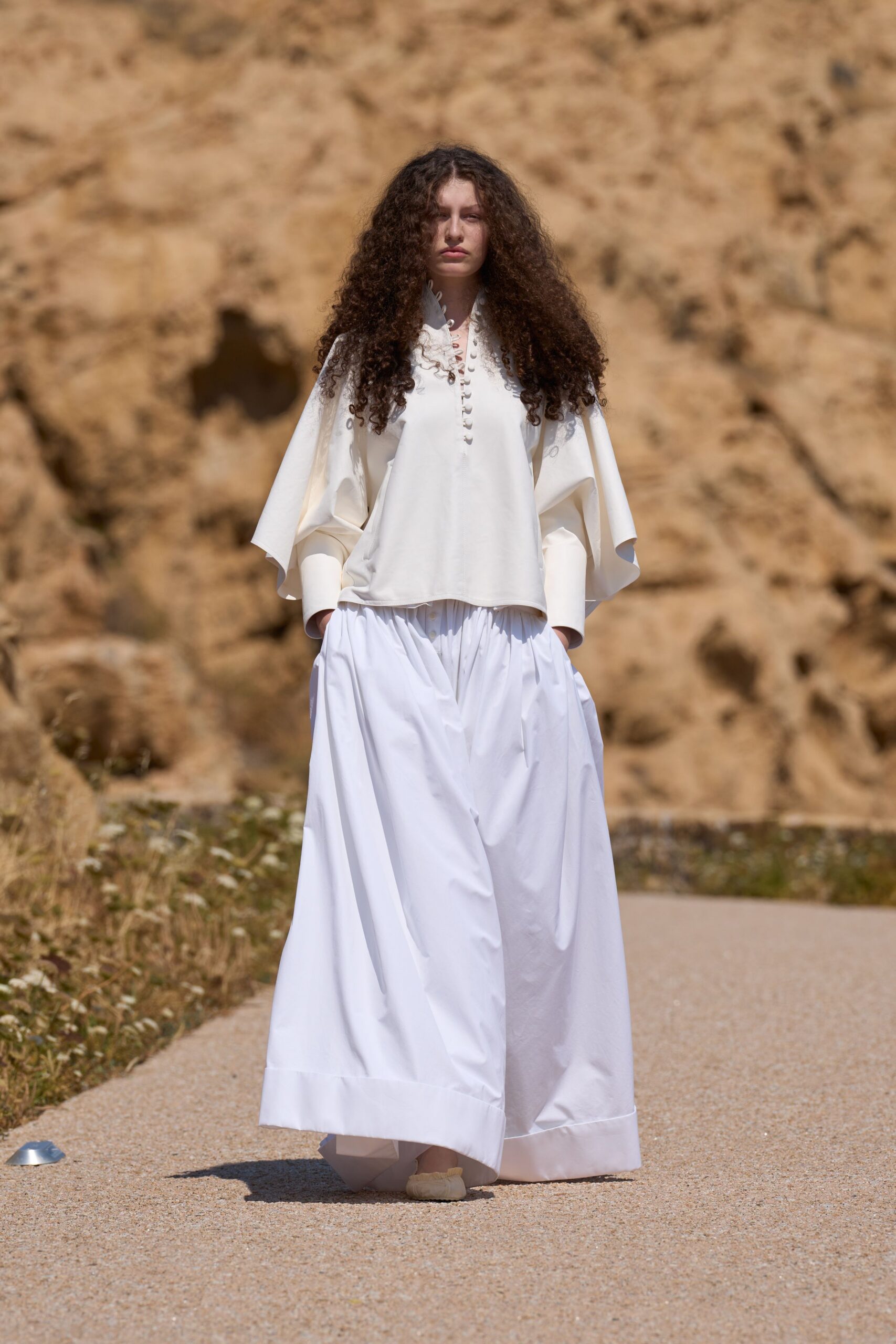 white cotton relaxed pleated wide-leg pants