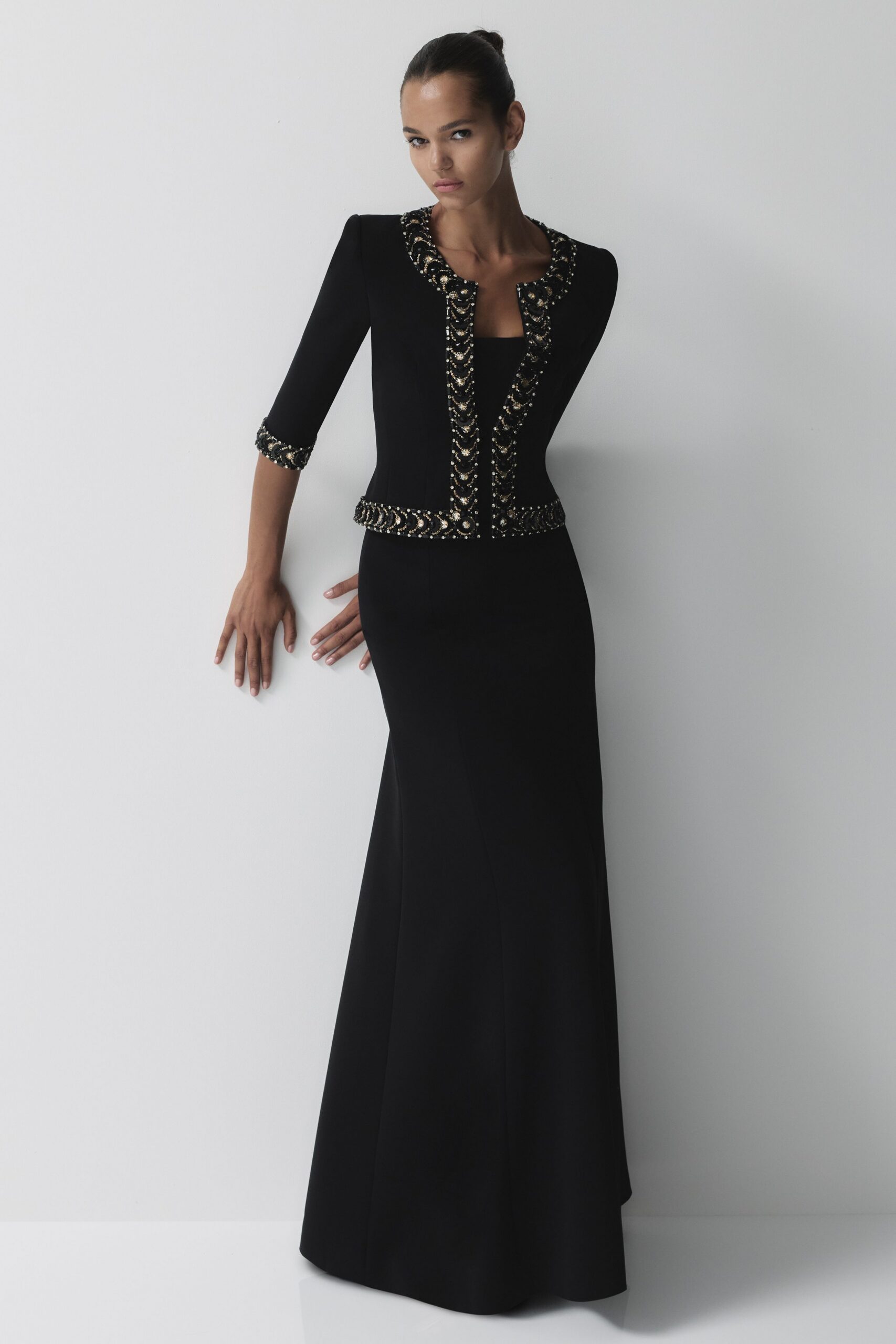 black fitted long-sleeve gown