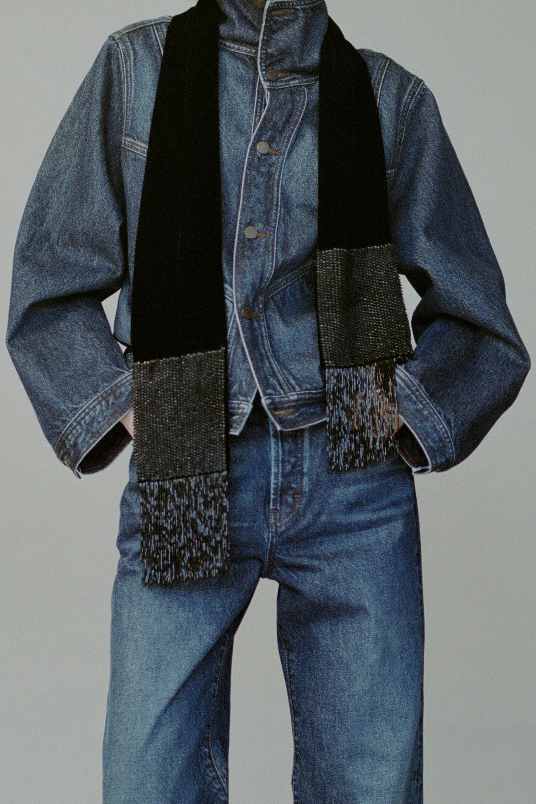 blue denim long-sleeve collared relaxed jacket