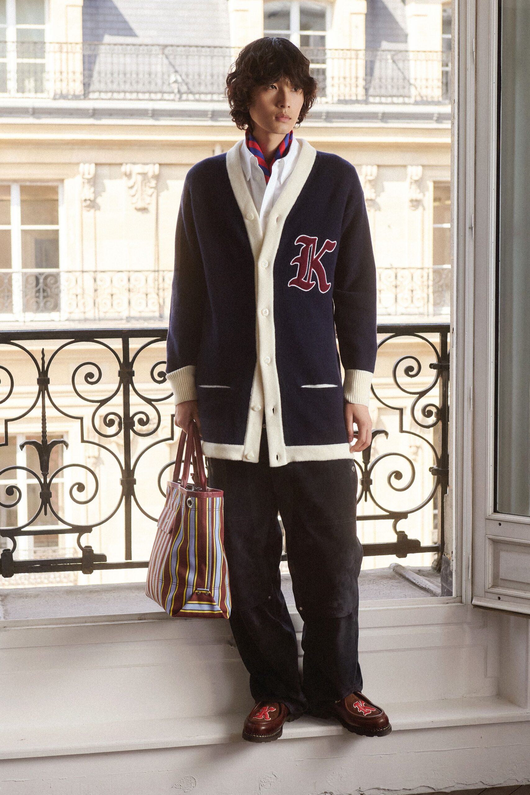 blue wool long-sleeve collared relaxed buttoned cardigan