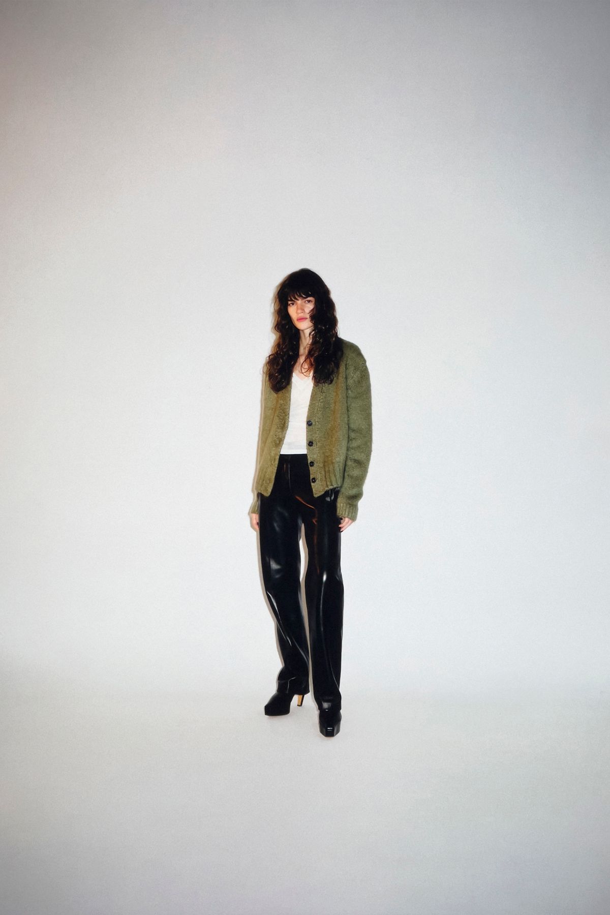 green wool long-sleeve collared relaxed cardigan