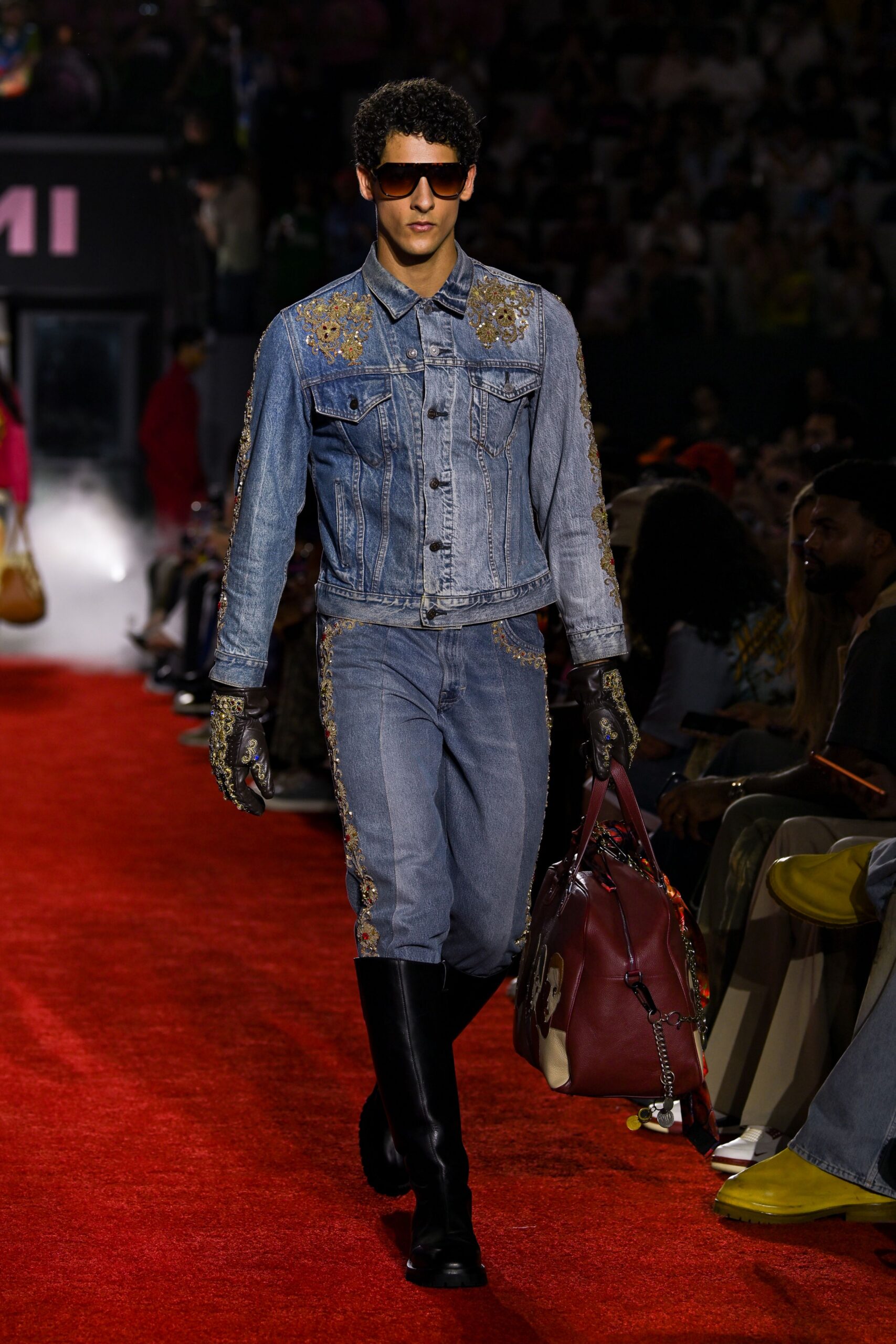 blue denim long-sleeve collared fitted embroidered jacket